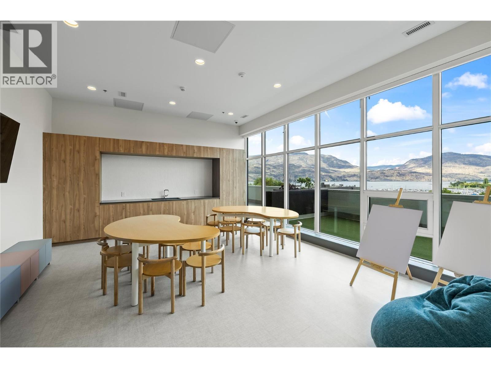 1626 Water Street Unit# 2705