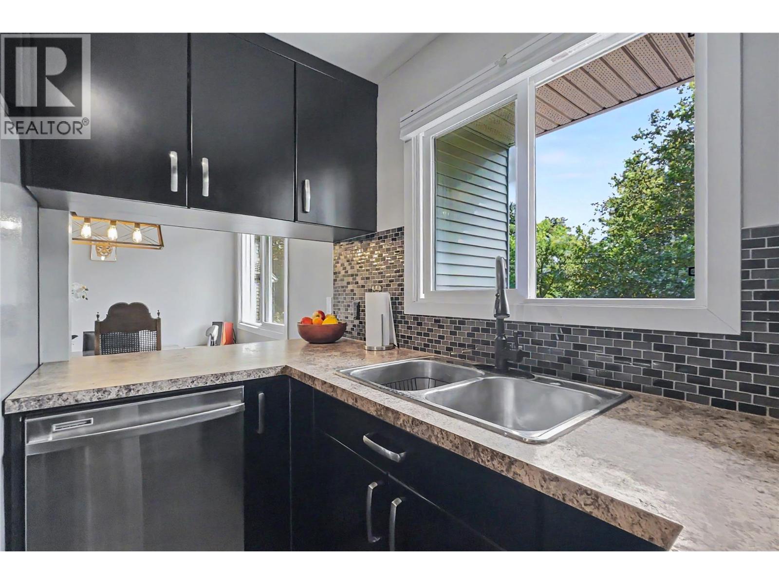 1985 Burtch Road Unit# 13