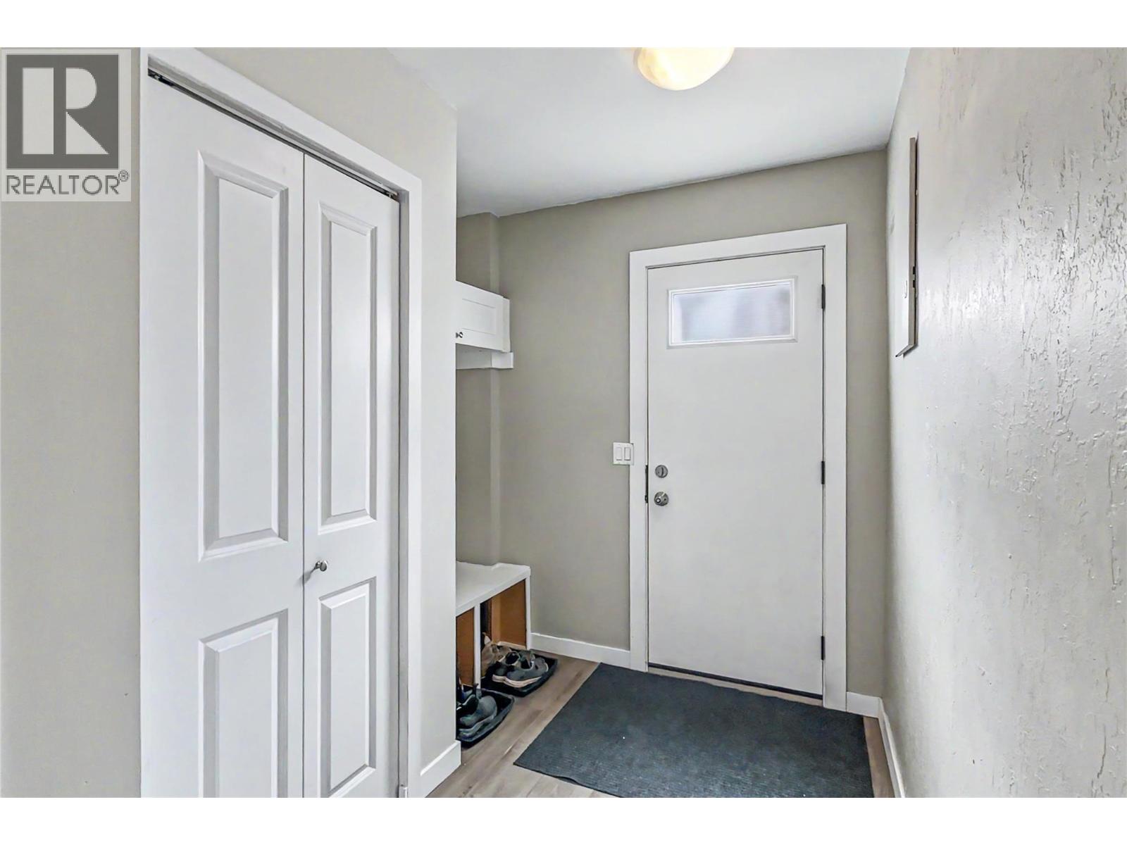 1985 Burtch Road Unit# 13