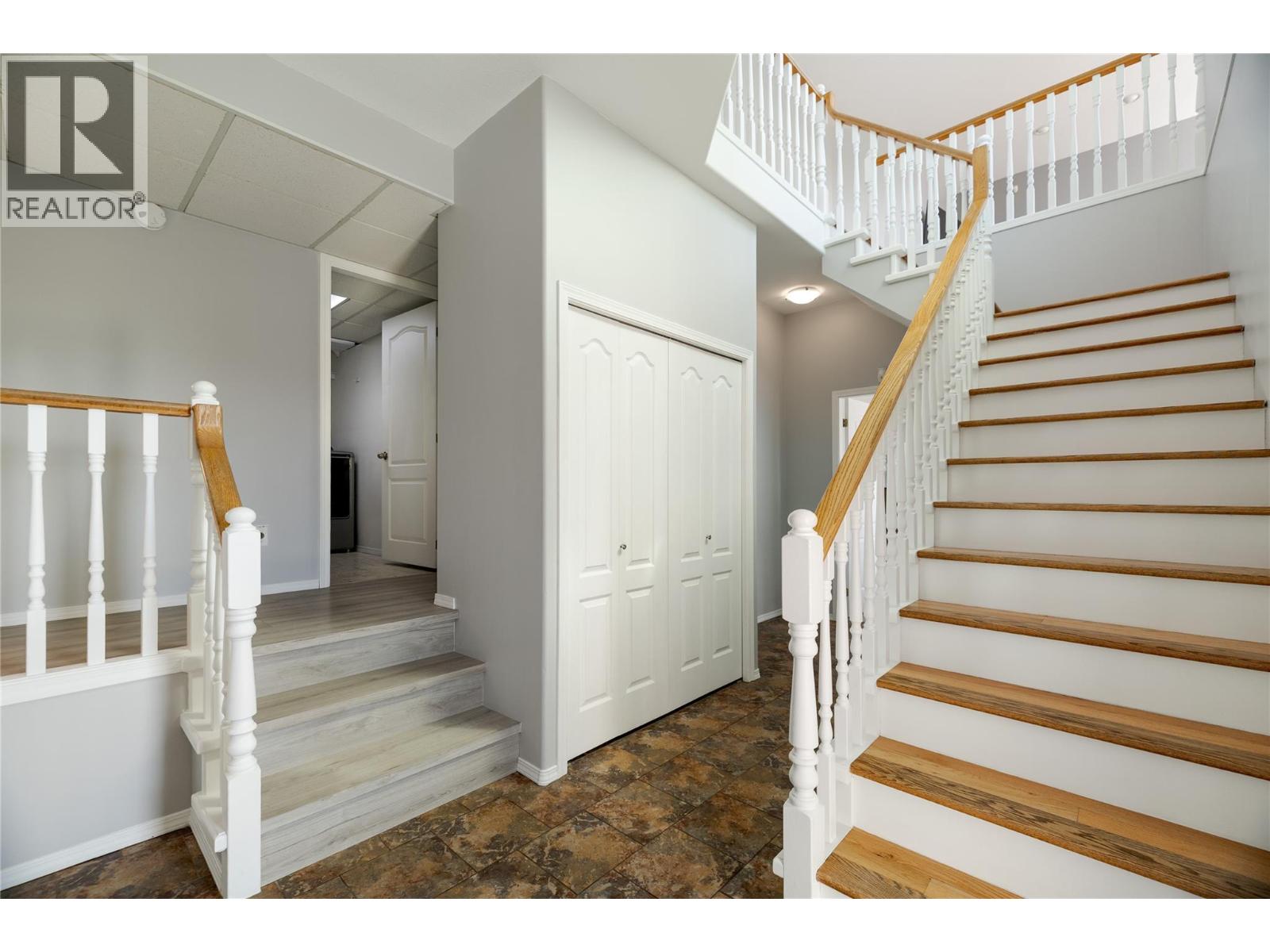 877 Toovey Road