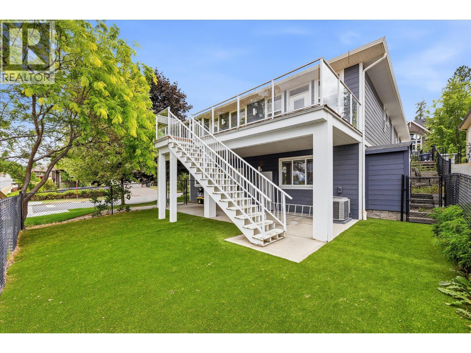 574 Gowen Place