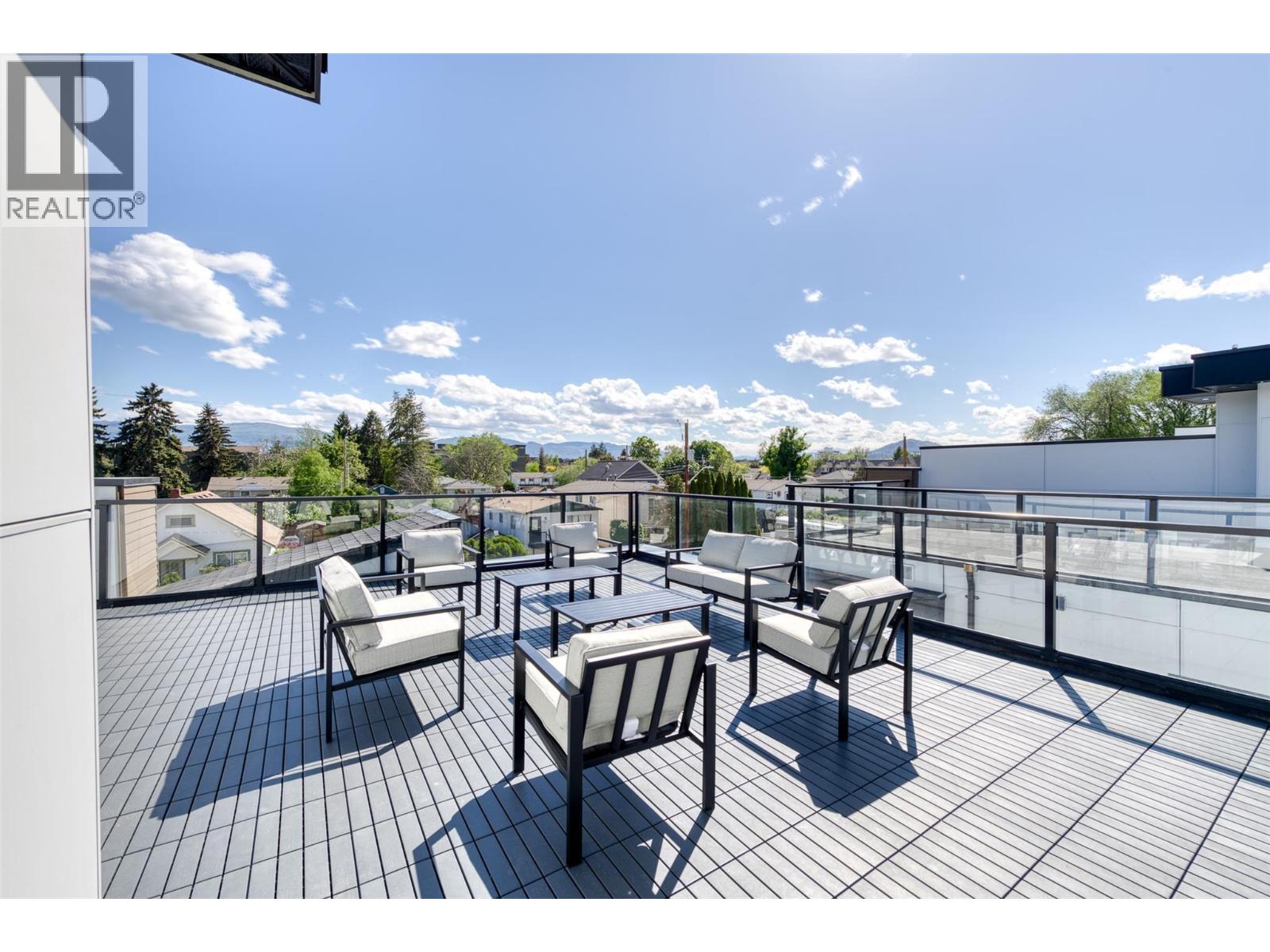 1034 Martin Avenue Unit# 2