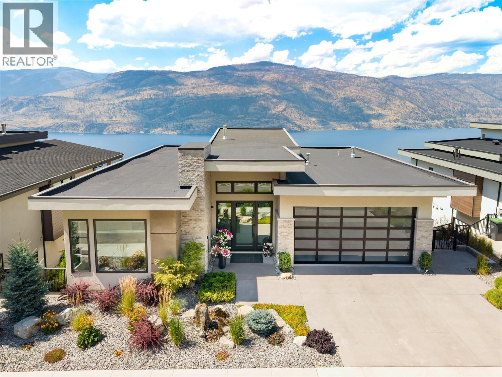 538 Clifton Court