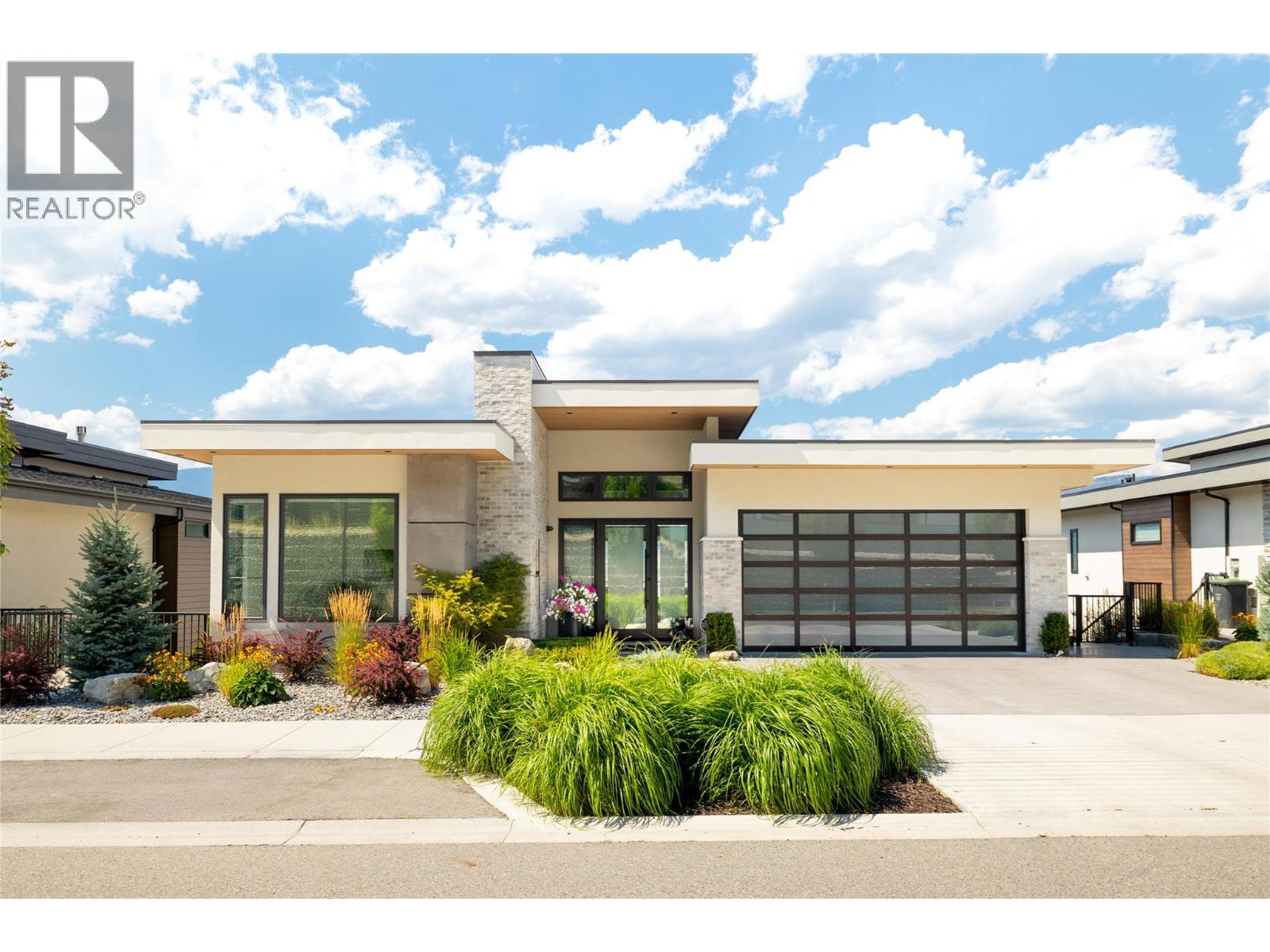 538 Clifton Court