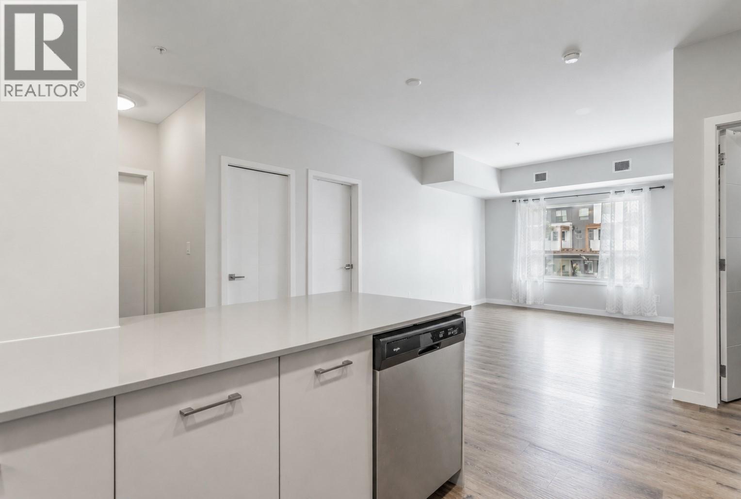 722 Valley Road Unit# 200