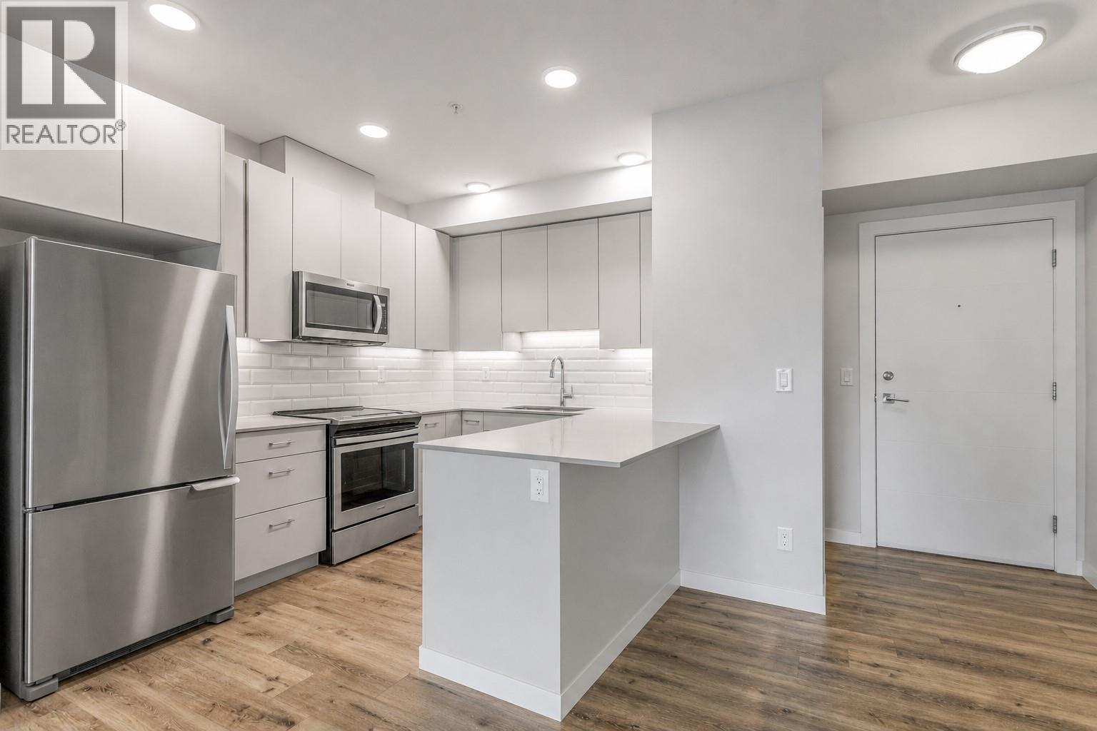 722 Valley Road Unit# 200