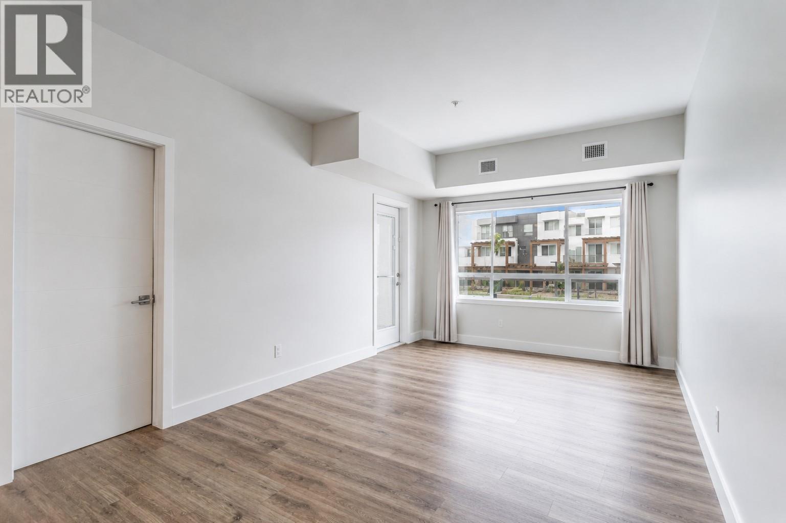 722 Valley Road Unit# 200