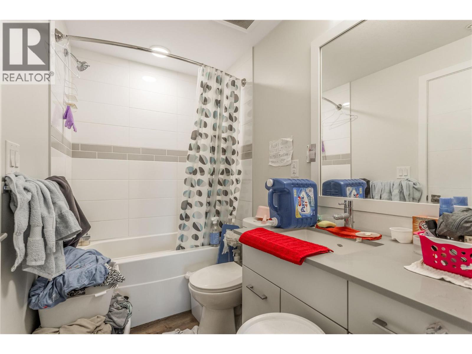 722 Valley Road Unit# 200