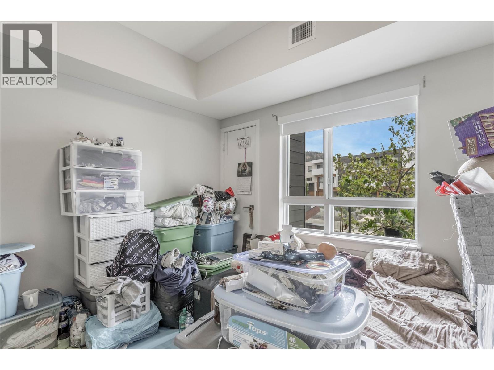 722 Valley Road Unit# 200