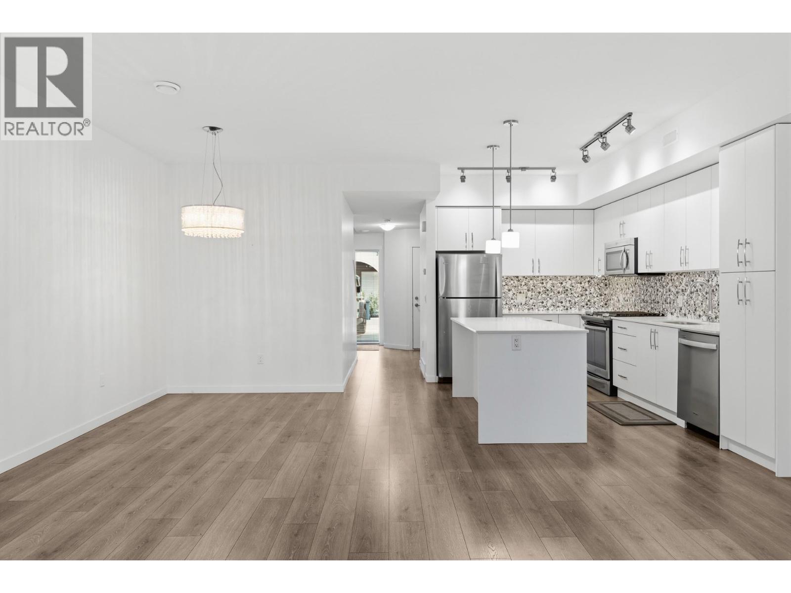 680 Old Meadows Road Unit# 74