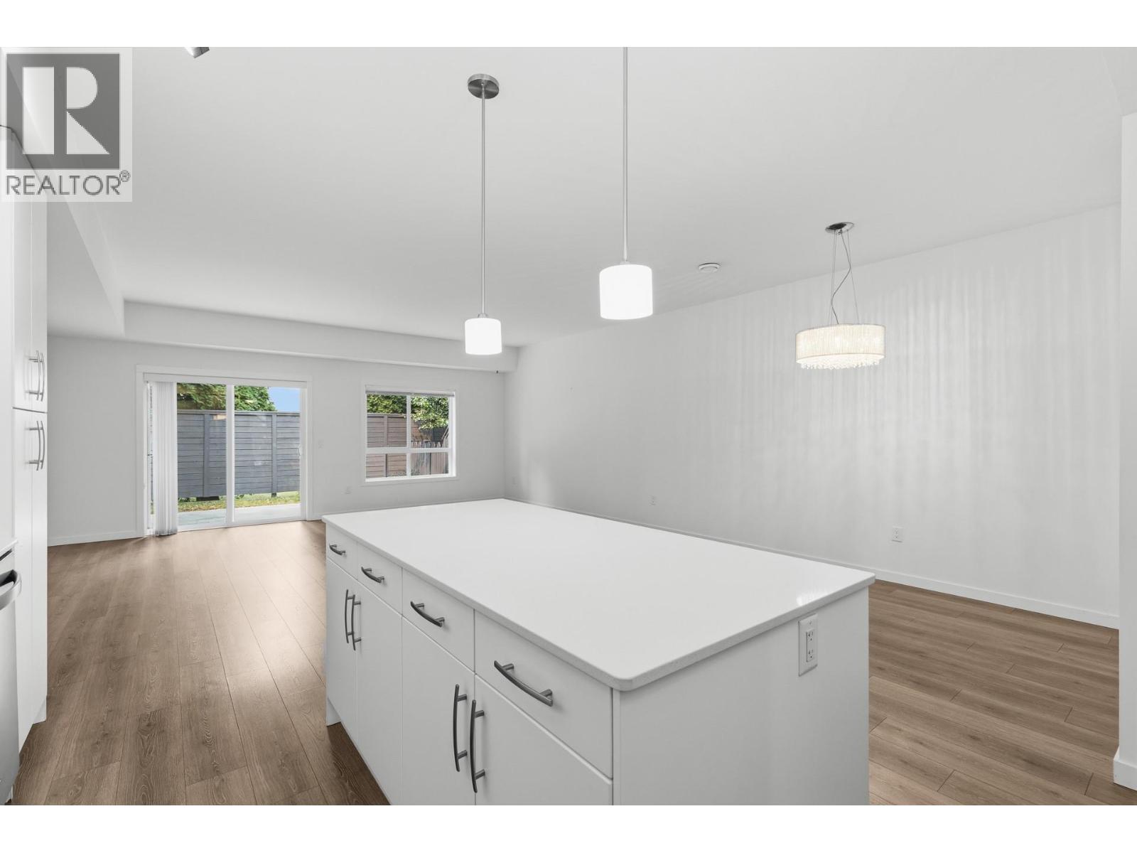 680 Old Meadows Road Unit# 74