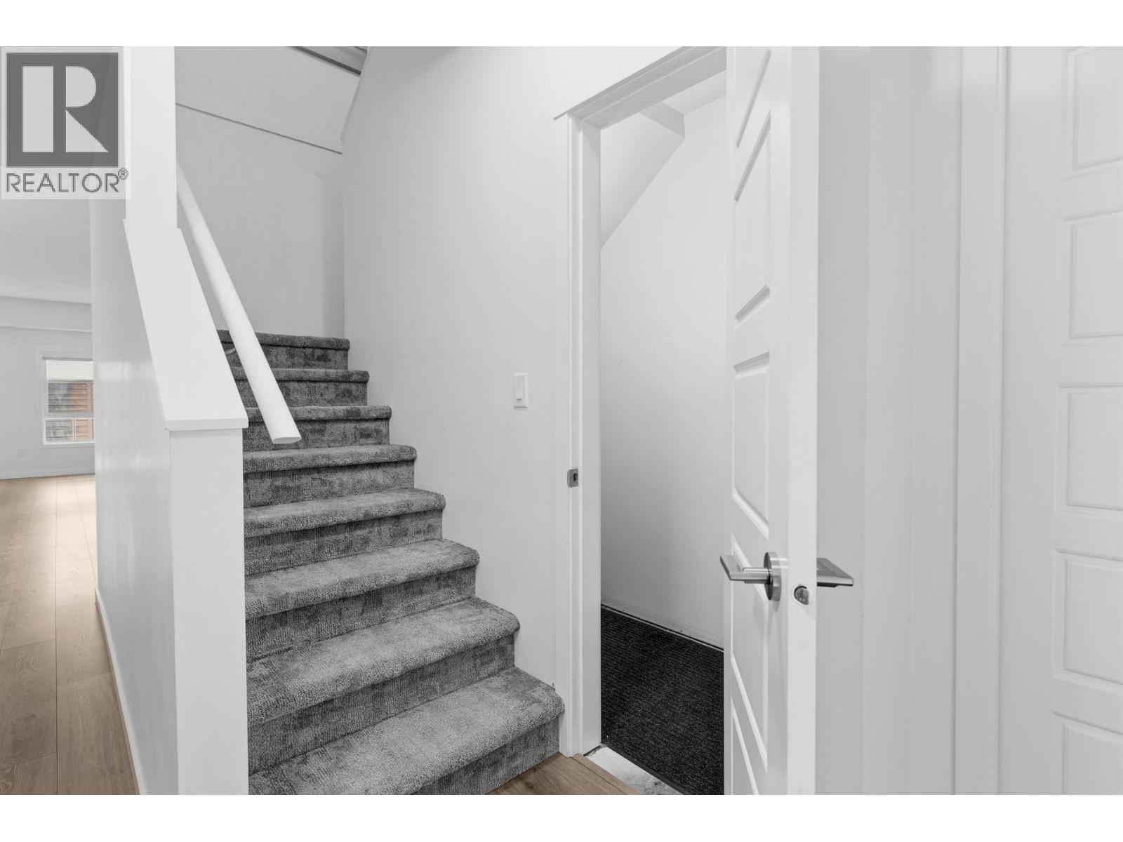 680 Old Meadows Road Unit# 74