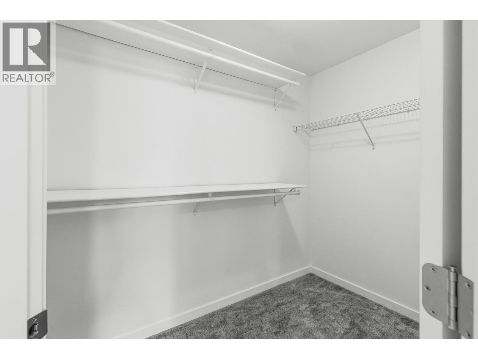 680 Old Meadows Road Unit# 74