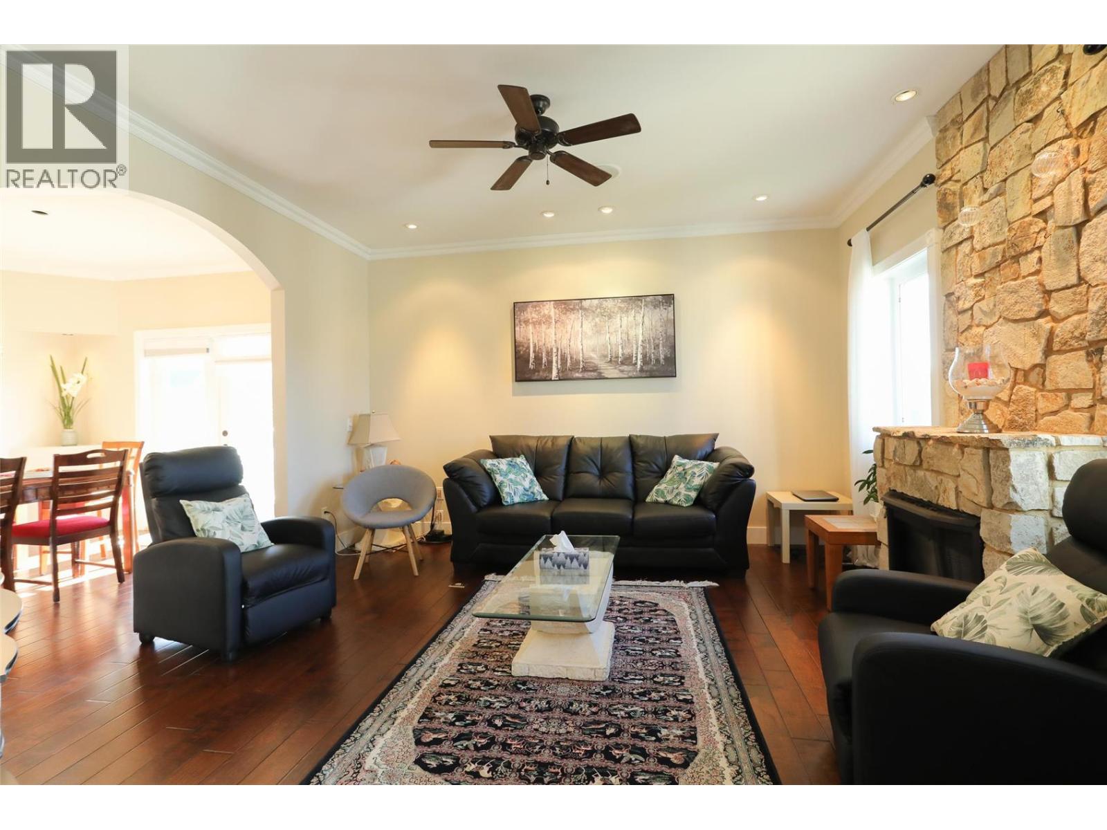 390 Quilchena Drive