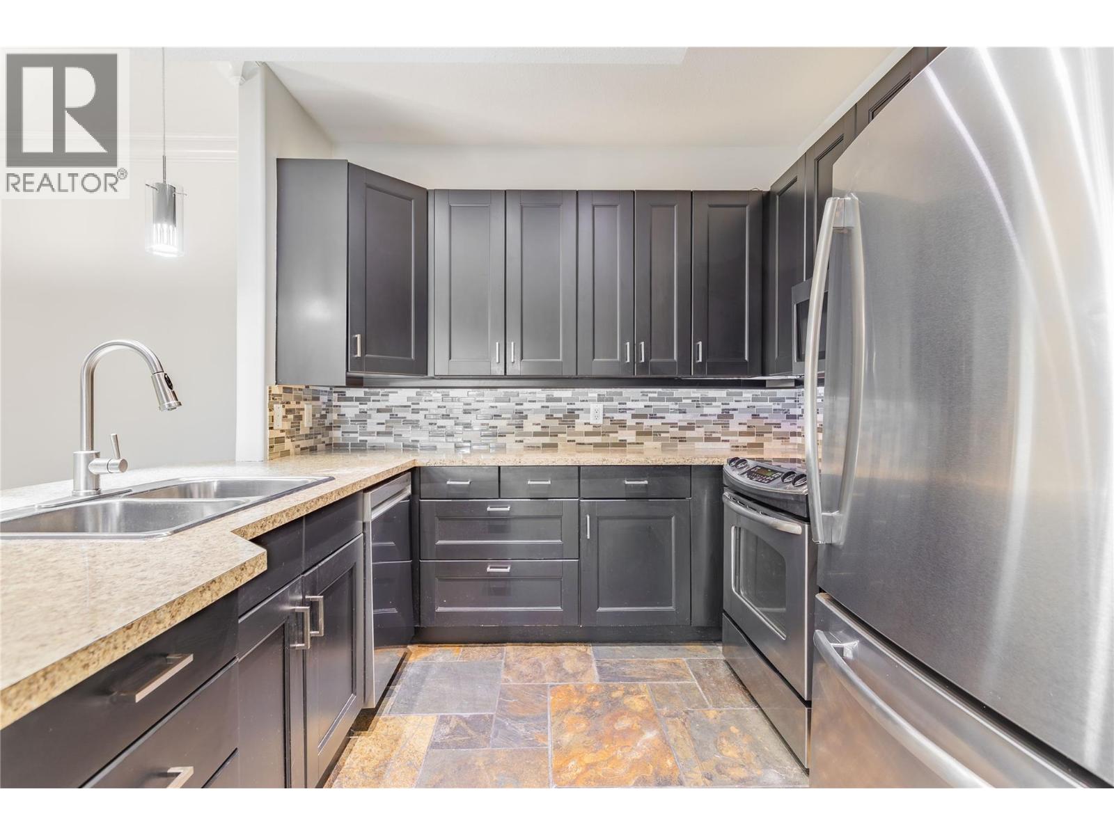 2300 Benvoulin Road Unit# 103