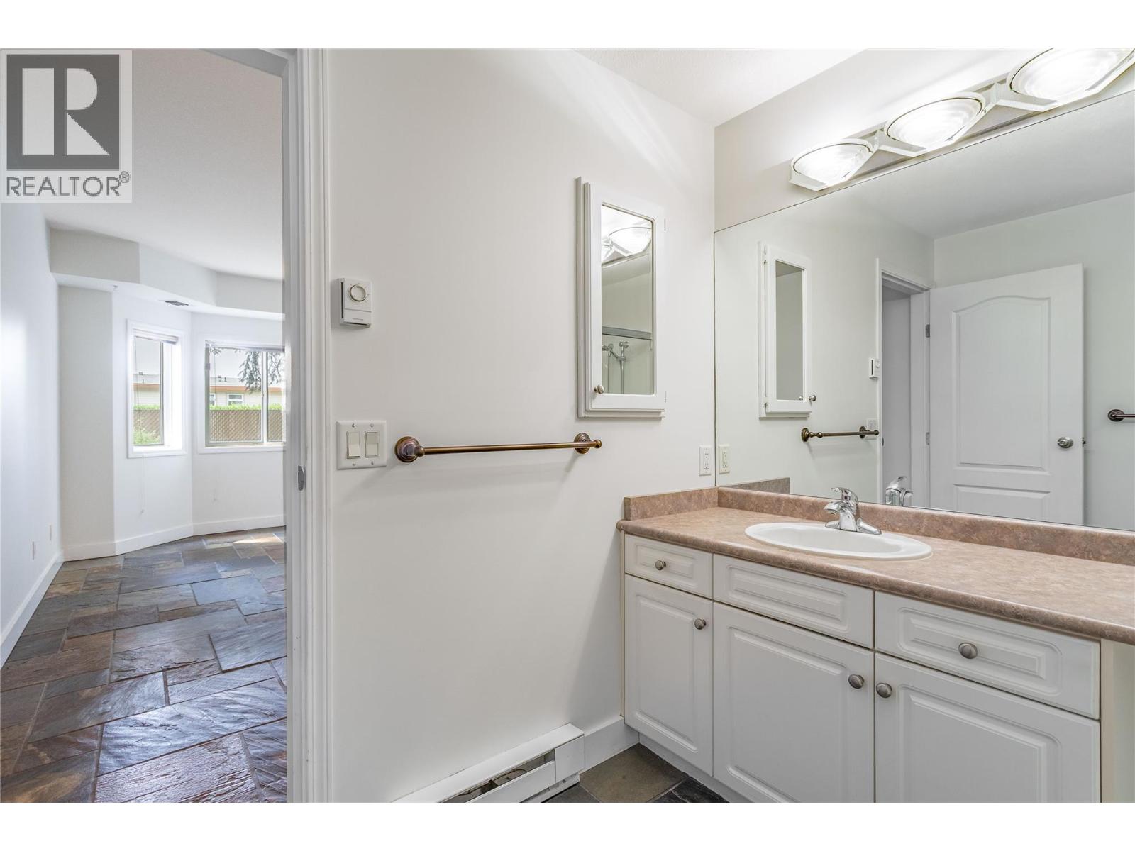 2300 Benvoulin Road Unit# 103