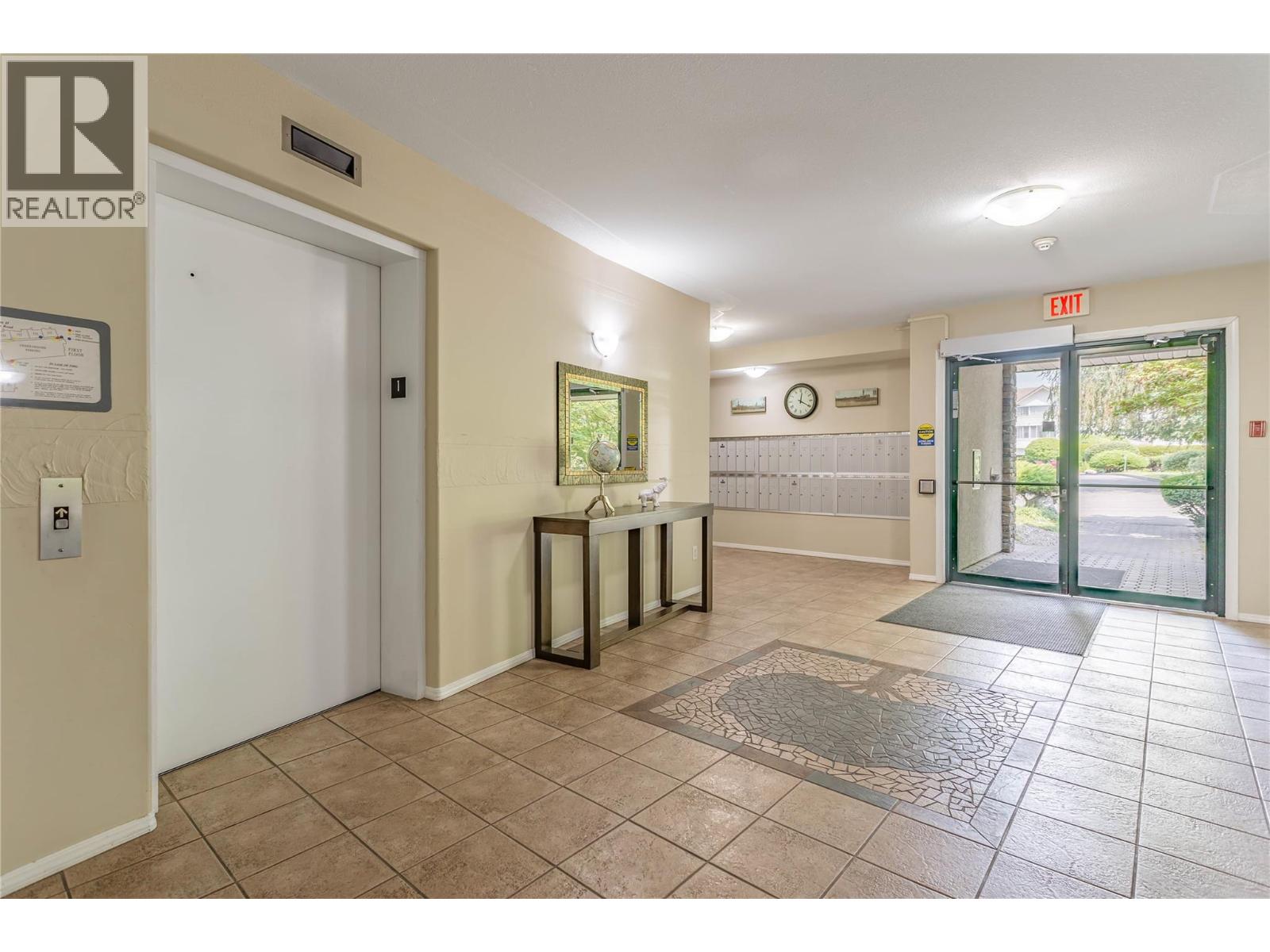 2300 Benvoulin Road Unit# 103