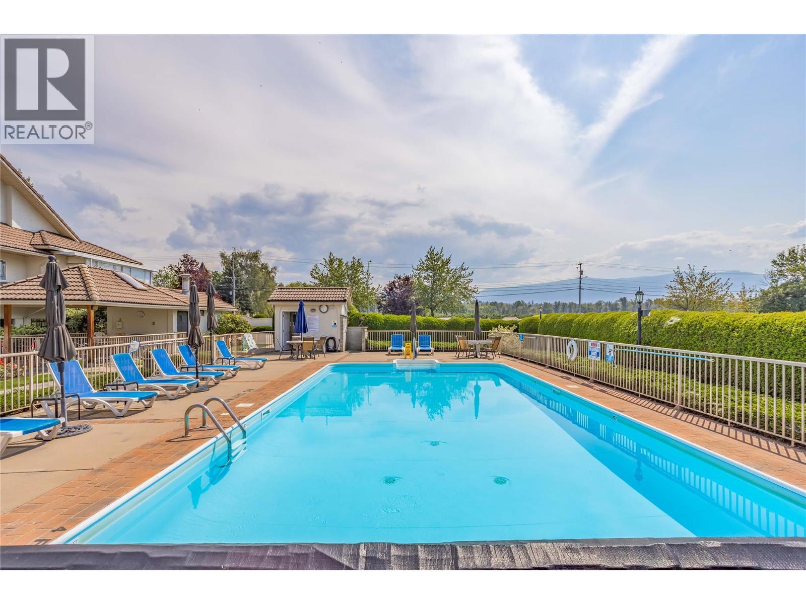 2300 Benvoulin Road Unit# 103