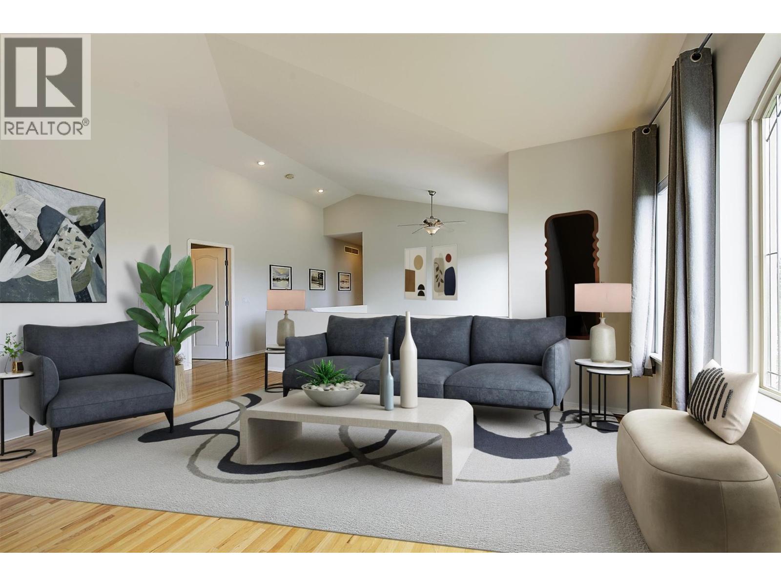 2044 Spyglass Way