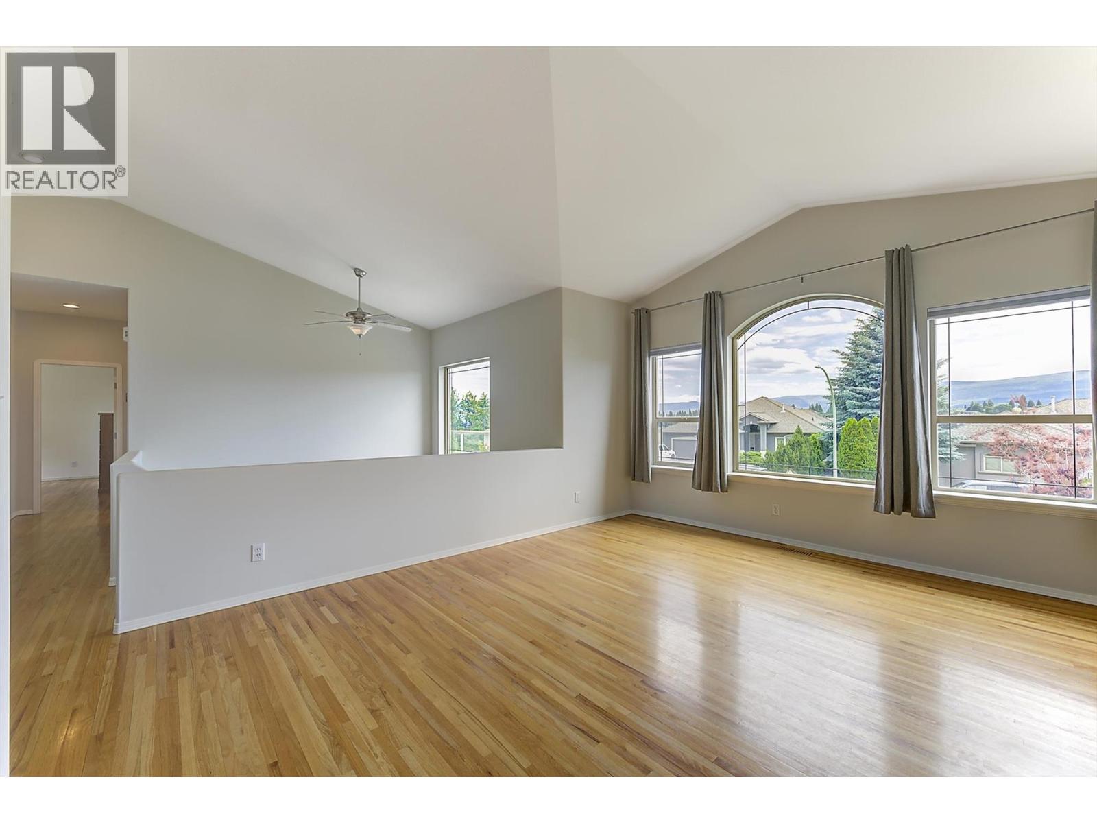 2044 Spyglass Way