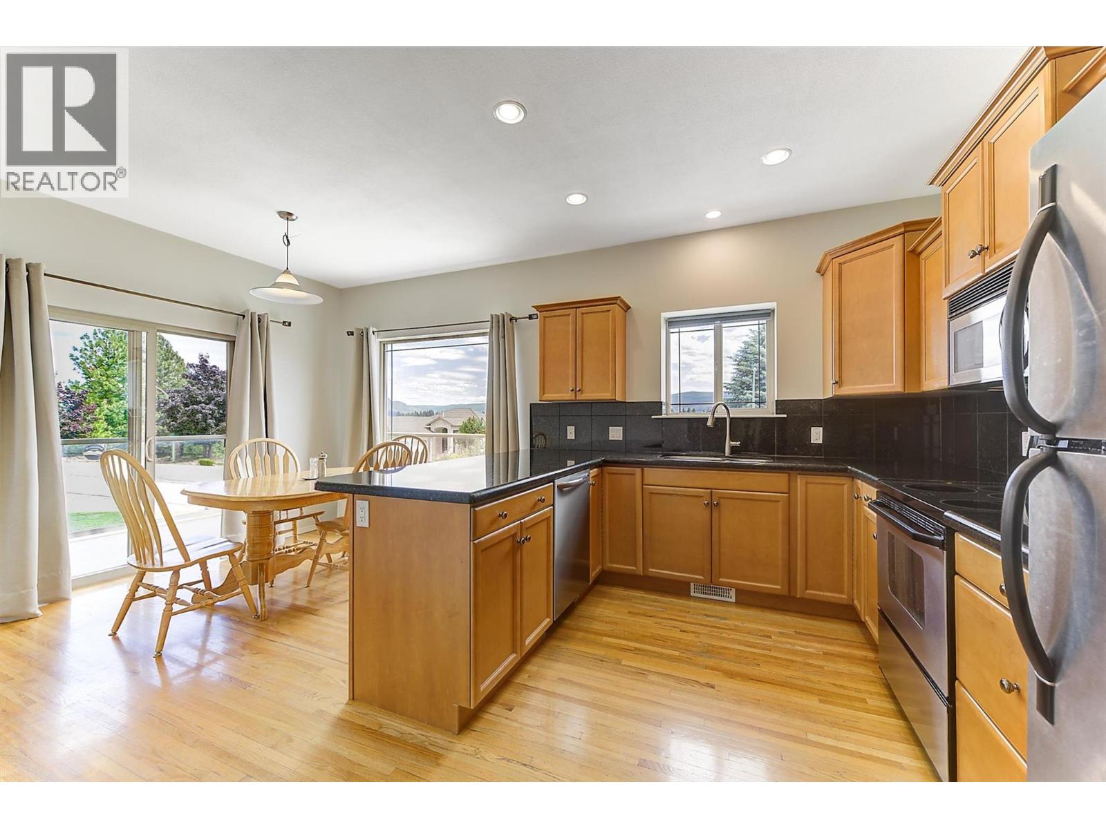 2044 Spyglass Way