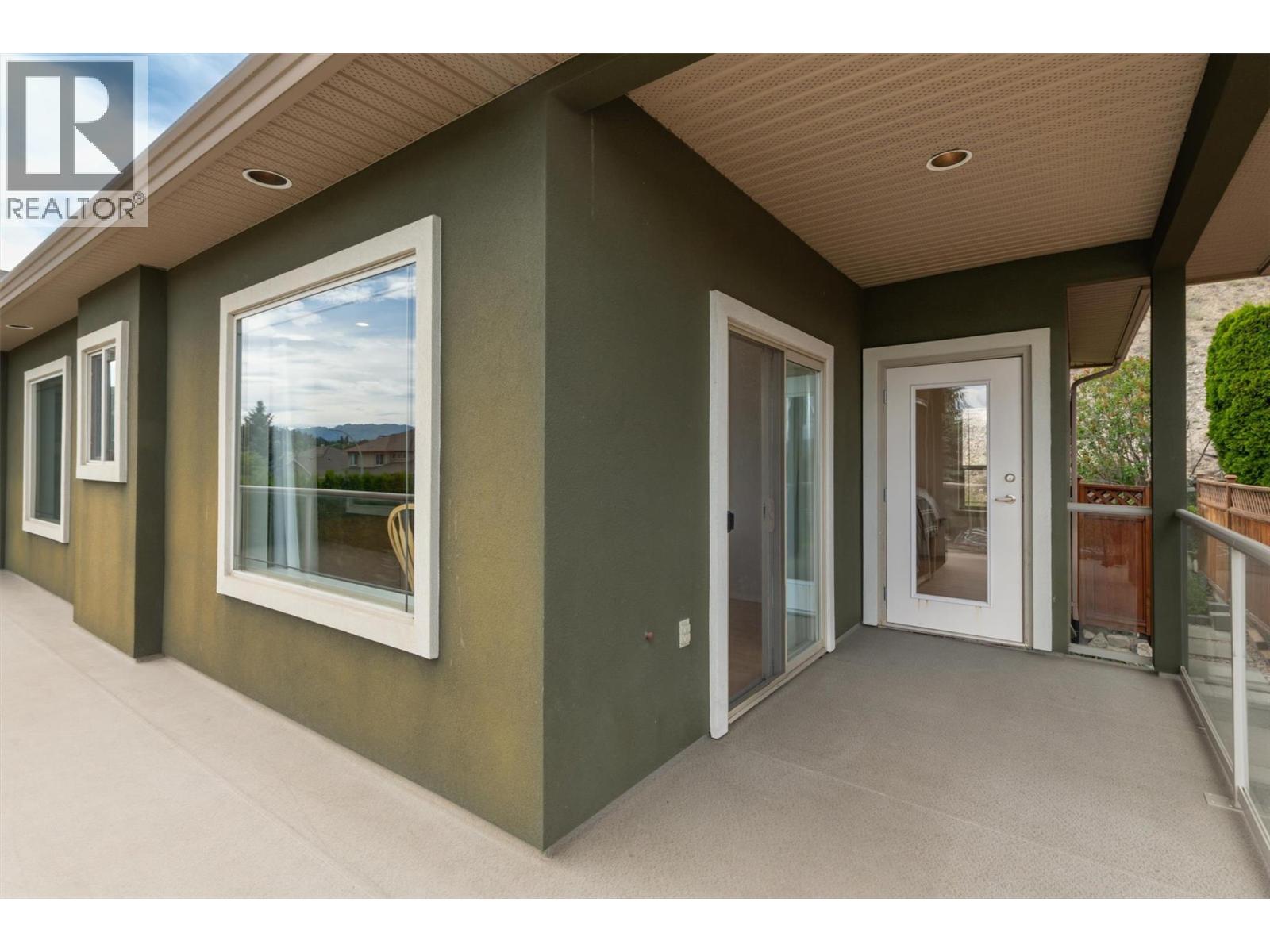 2044 Spyglass Way