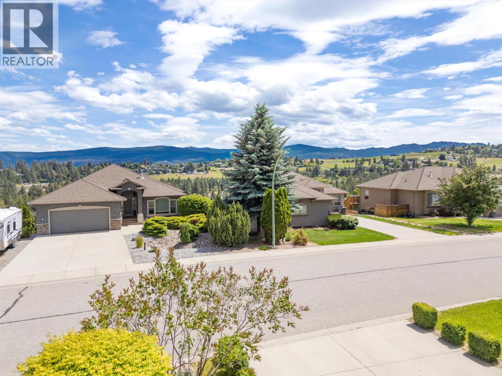 2044 Spyglass Way
