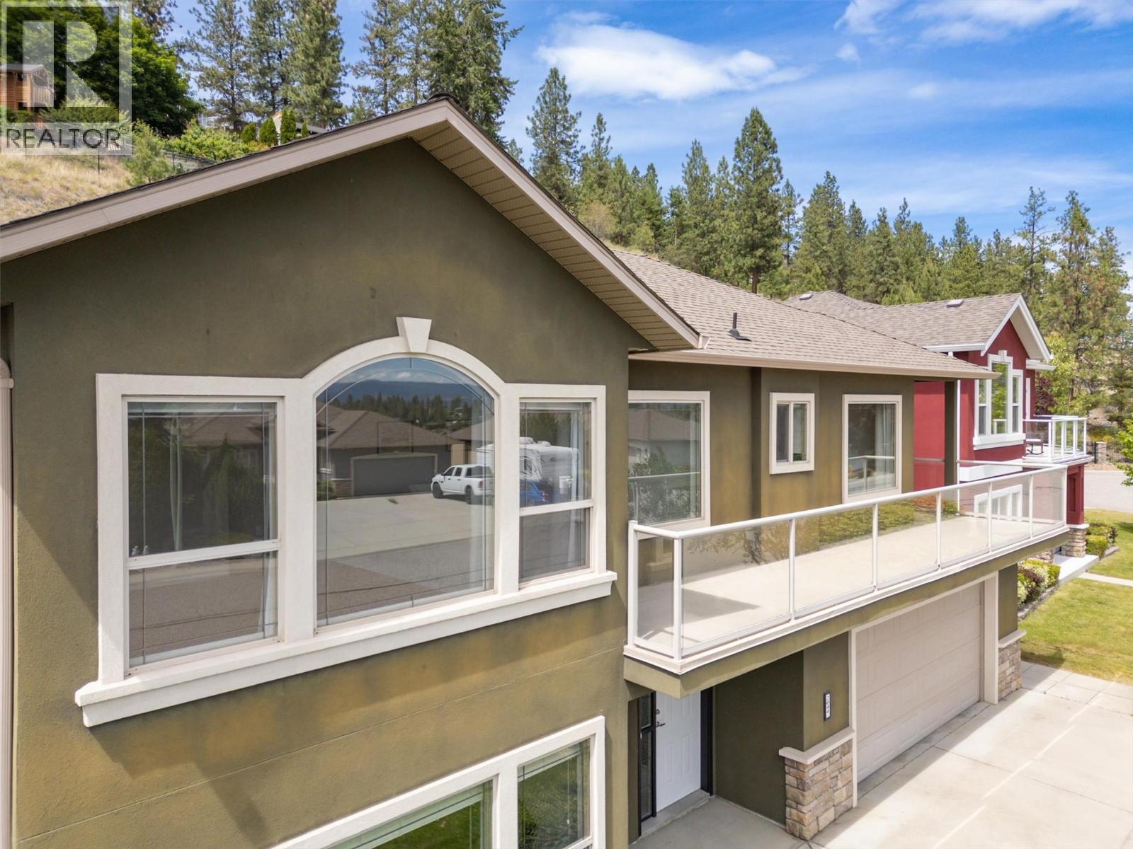 2044 Spyglass Way