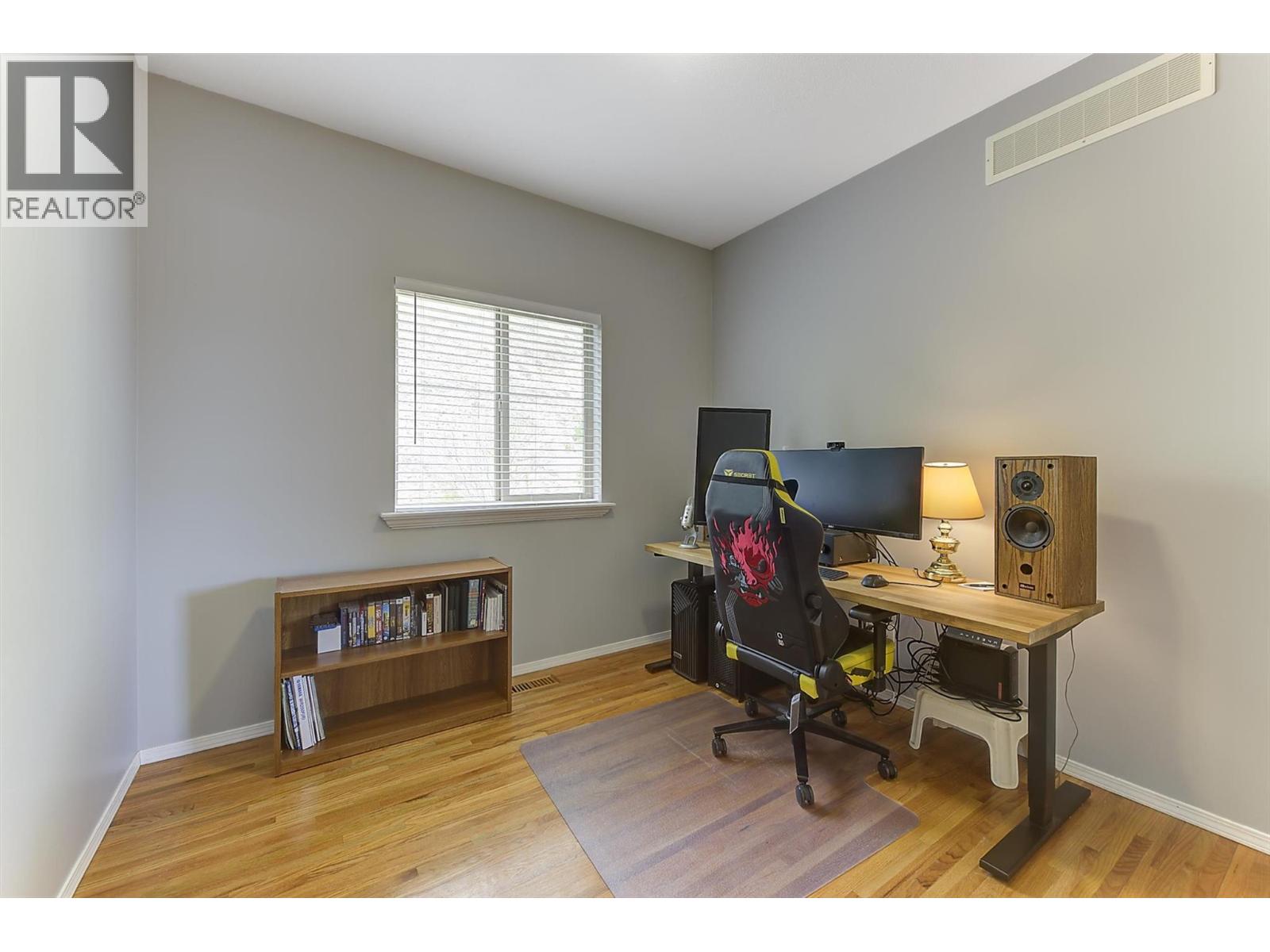 2044 Spyglass Way