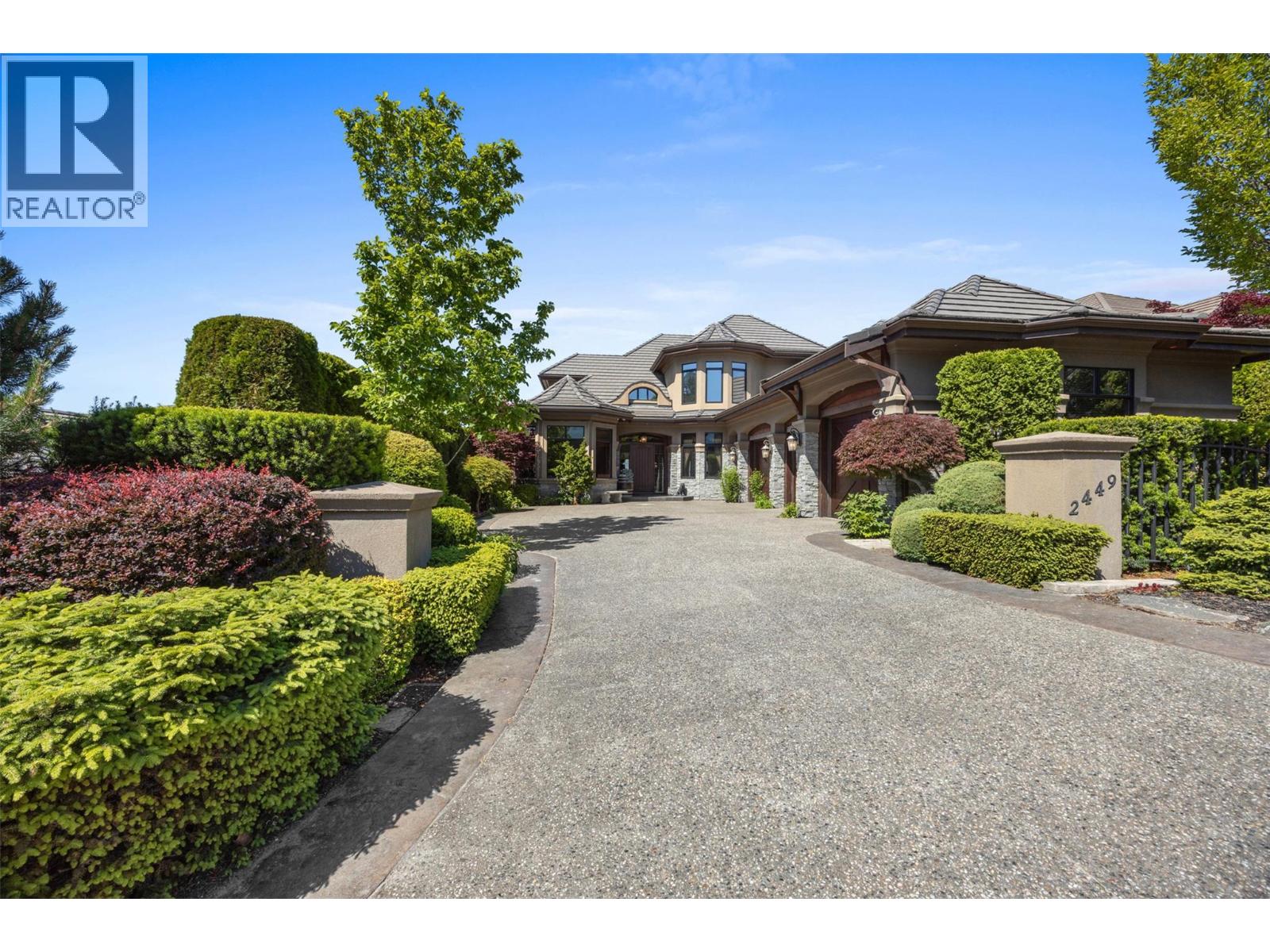 2449 Selkirk Drive