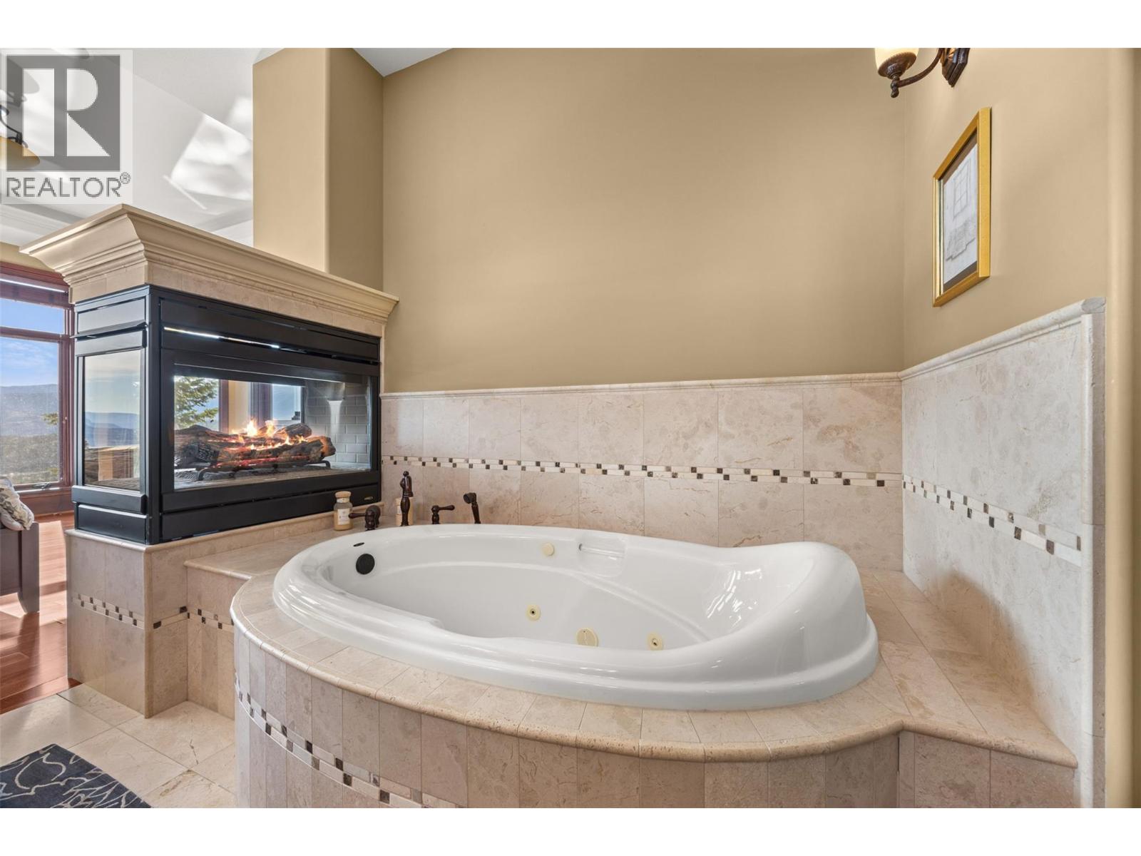2449 Selkirk Drive