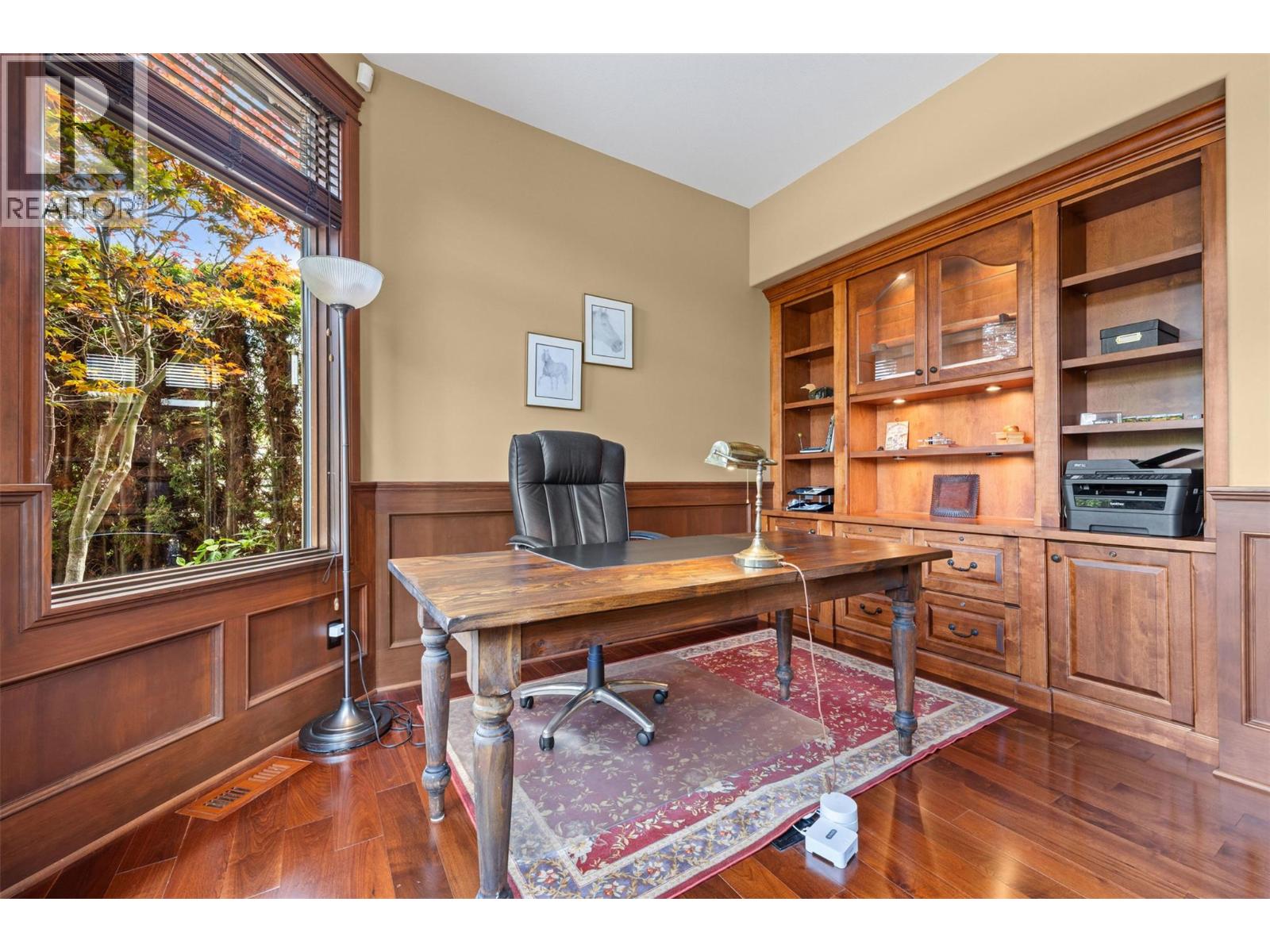 2449 Selkirk Drive
