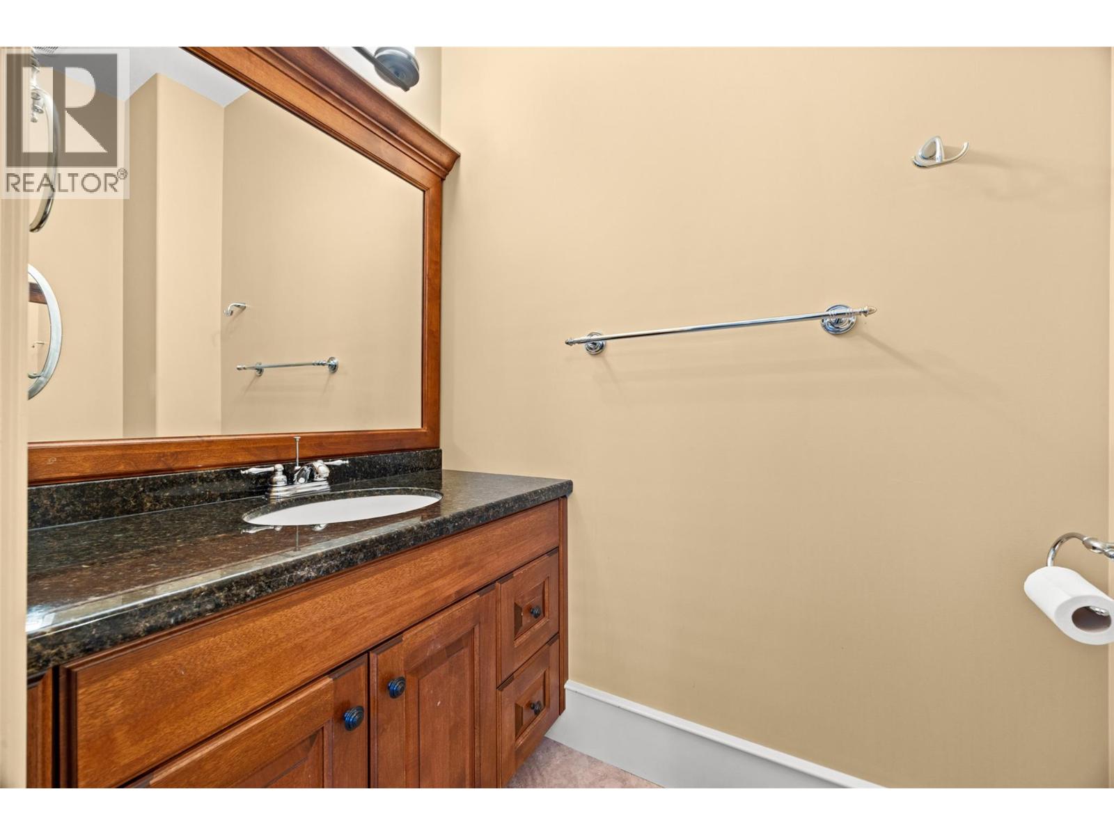 2449 Selkirk Drive