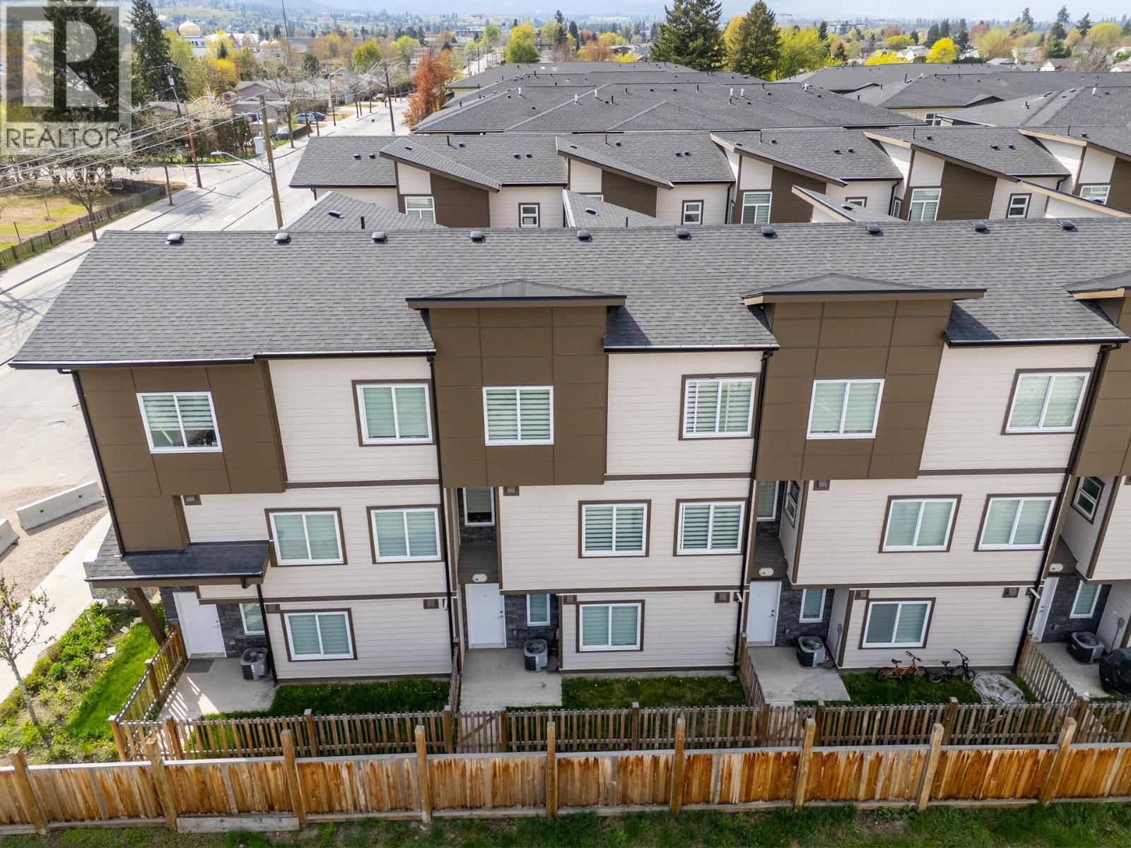 1354 Rutland Road N Unit# 2