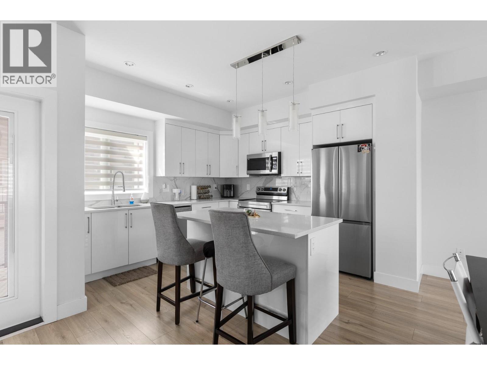 1354 Rutland Road N Unit# 2