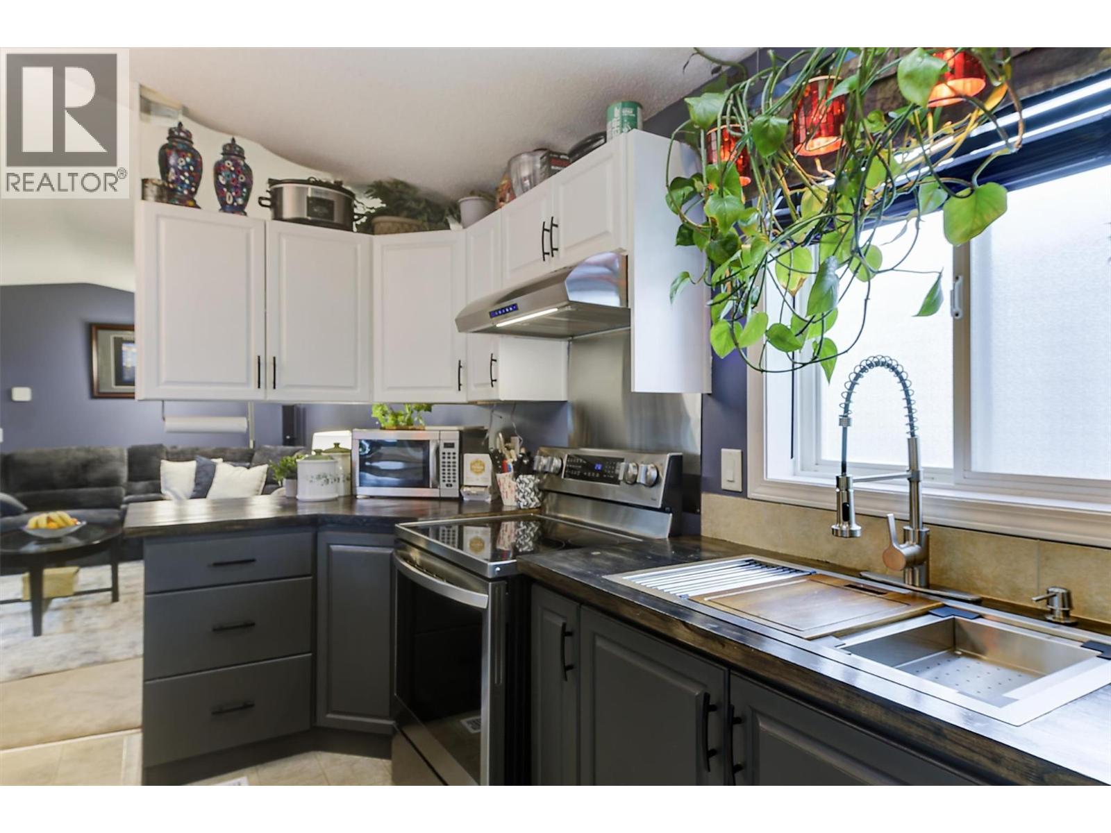 610 Katherine Road Unit# 33