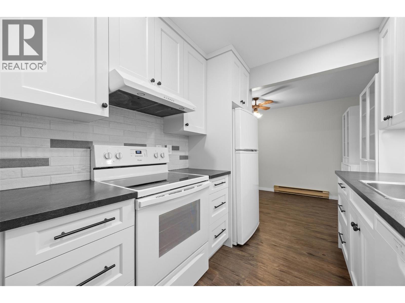 575 Sutherland Avenue Unit# 310