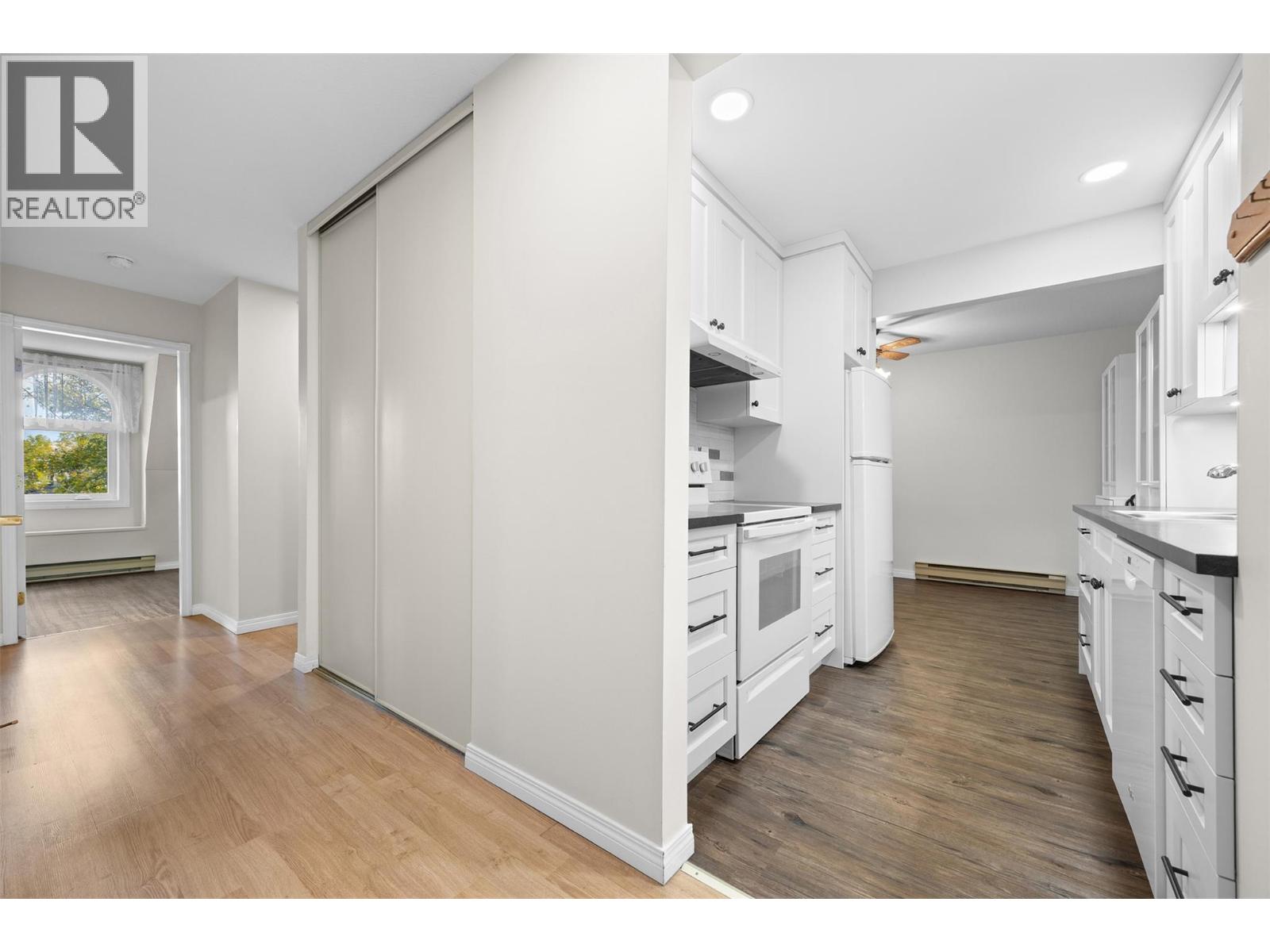 575 Sutherland Avenue Unit# 310