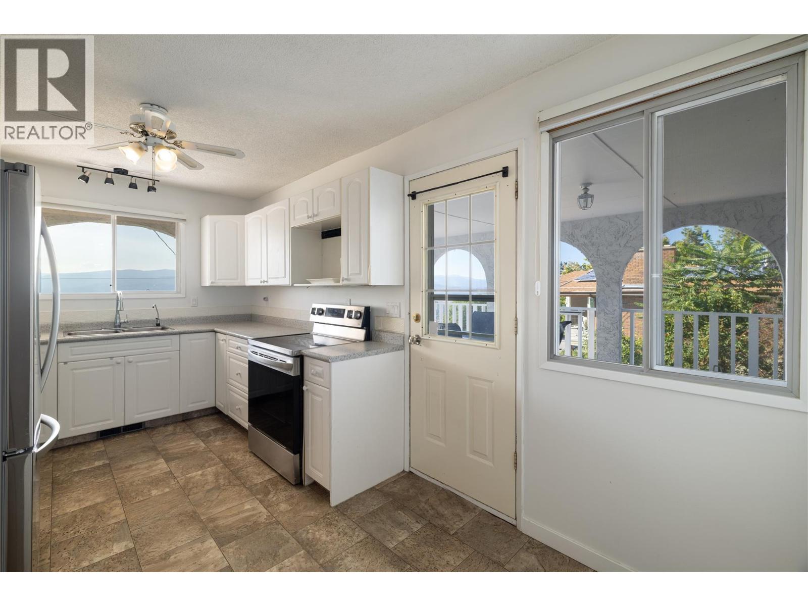 1035 Toovey Road