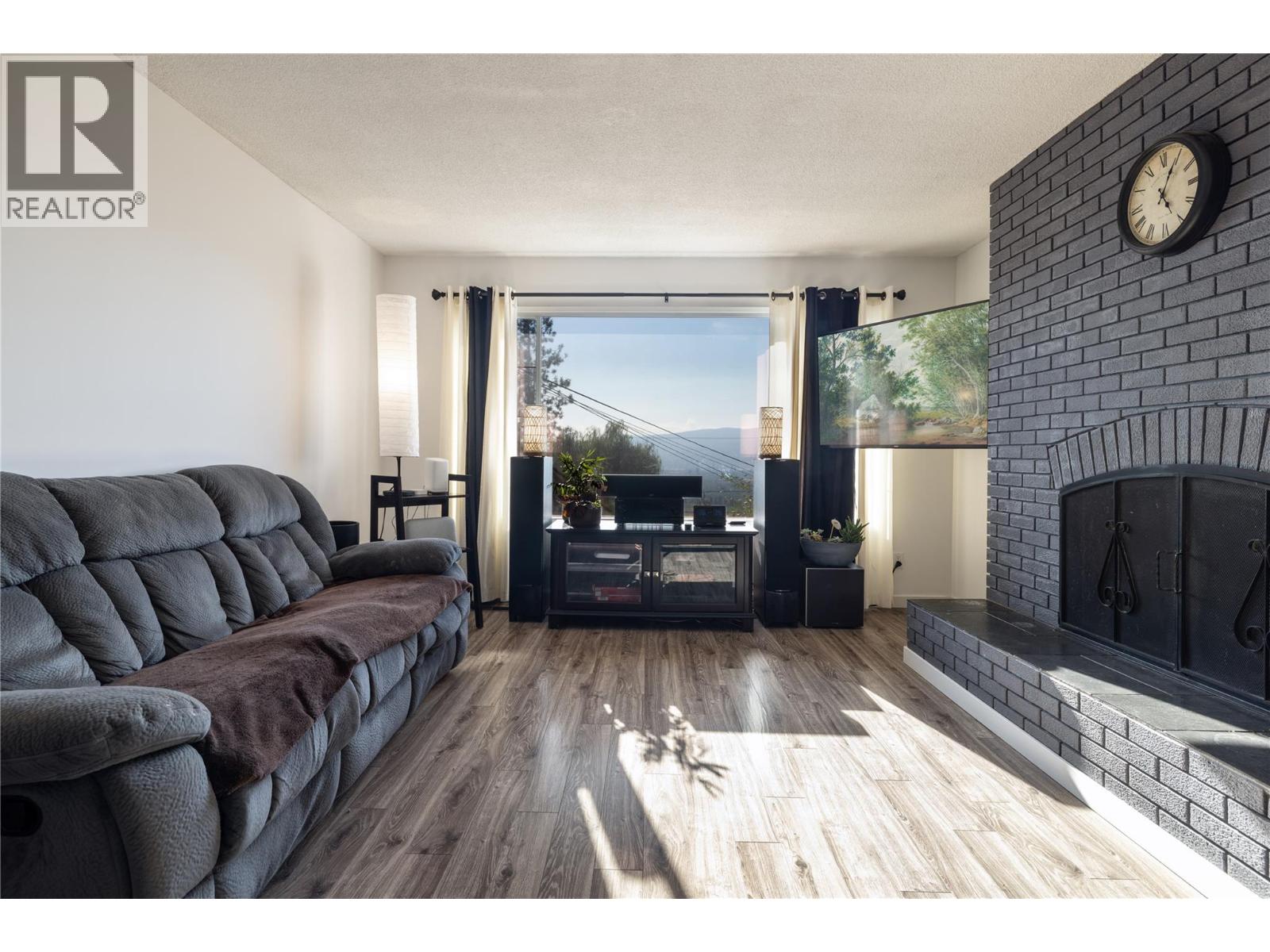 1035 Toovey Road