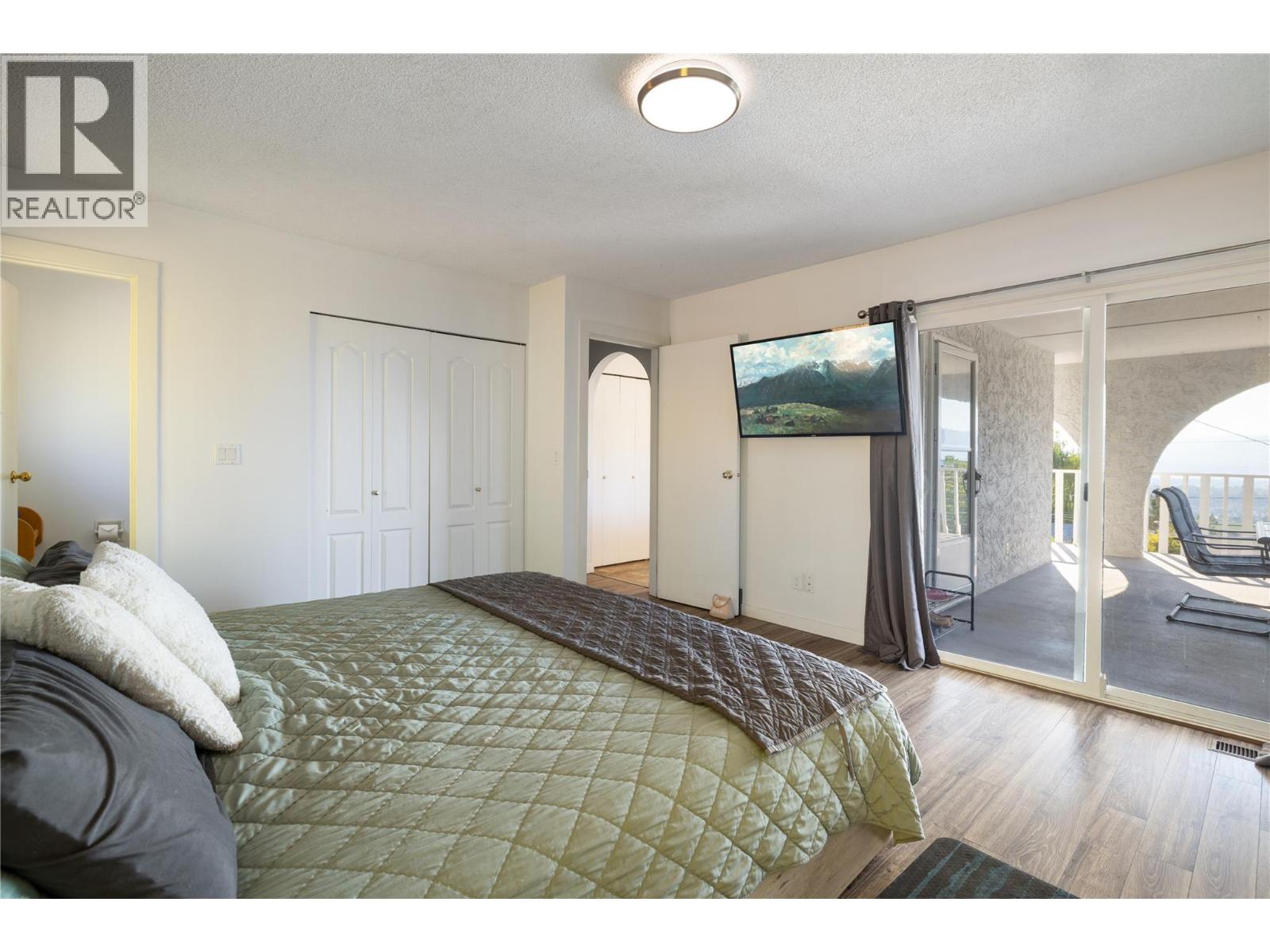 1035 Toovey Road