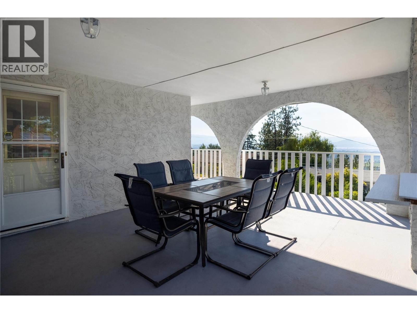 1035 Toovey Road