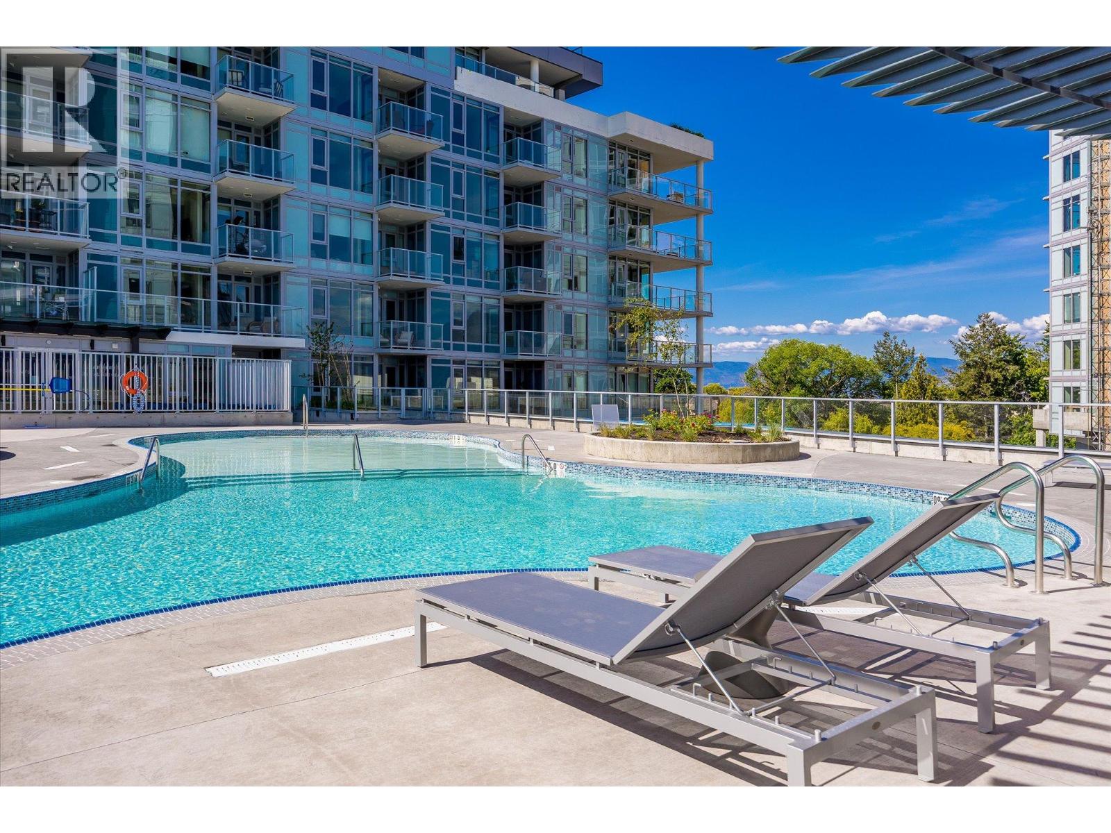 3699 Capozzi Road Unit# PH6