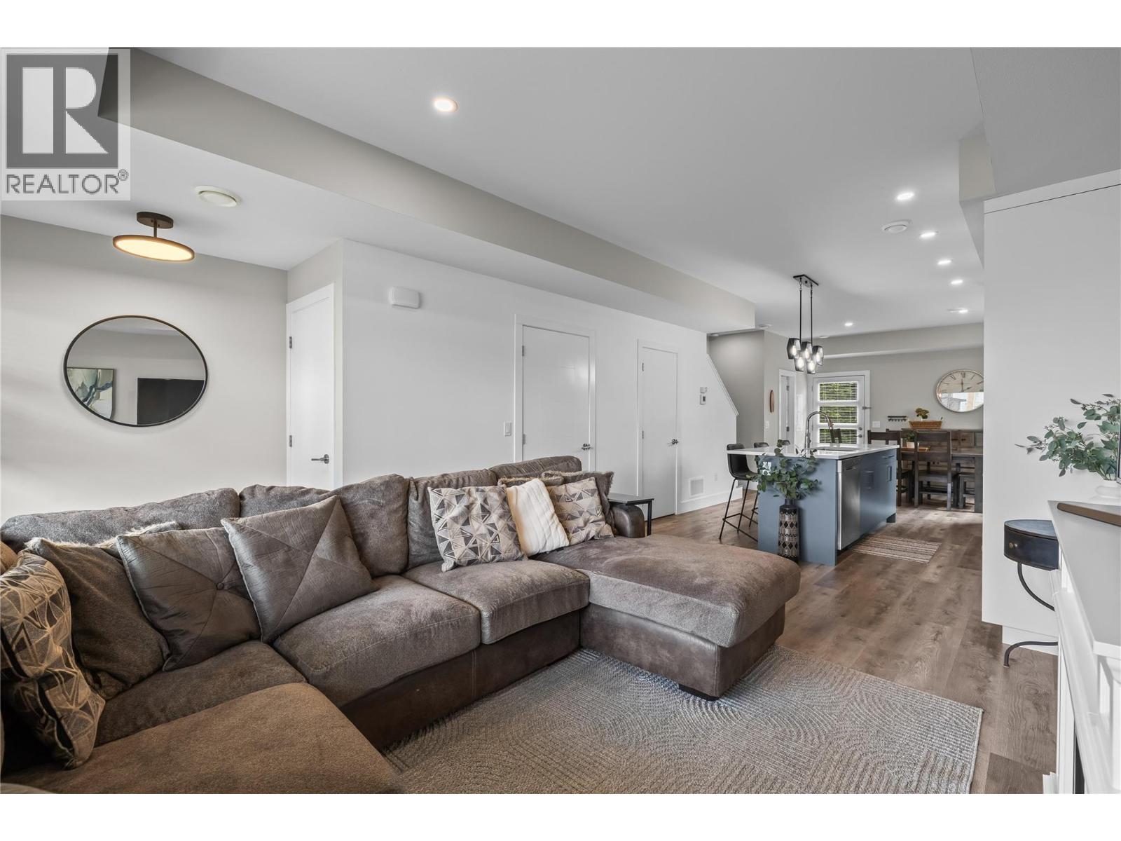 771 Raymer Avenue Unit# 2