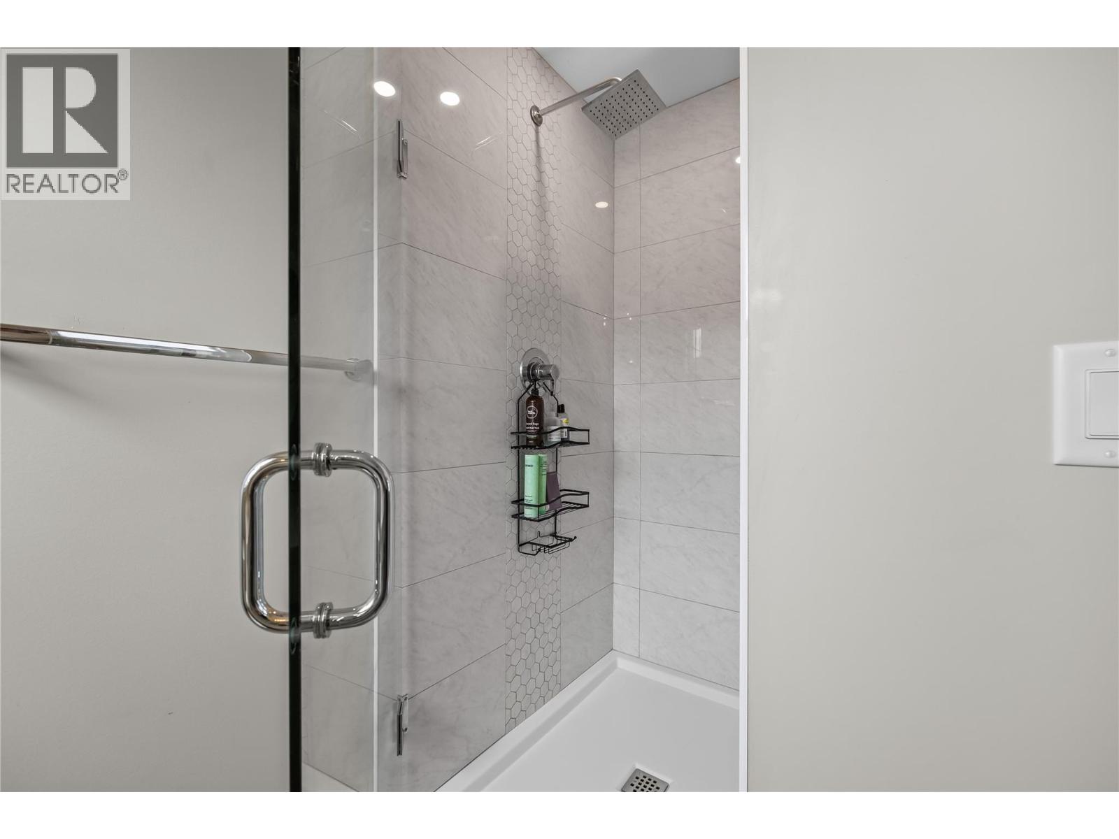 771 Raymer Avenue Unit# 2
