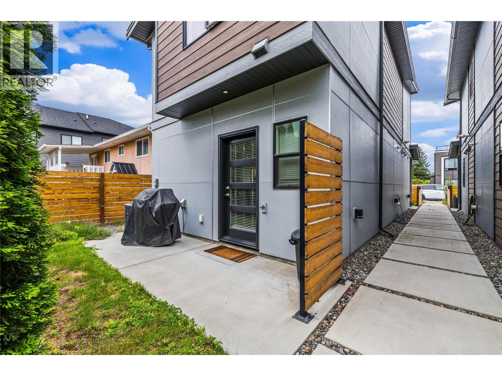 771 Raymer Avenue Unit# 2