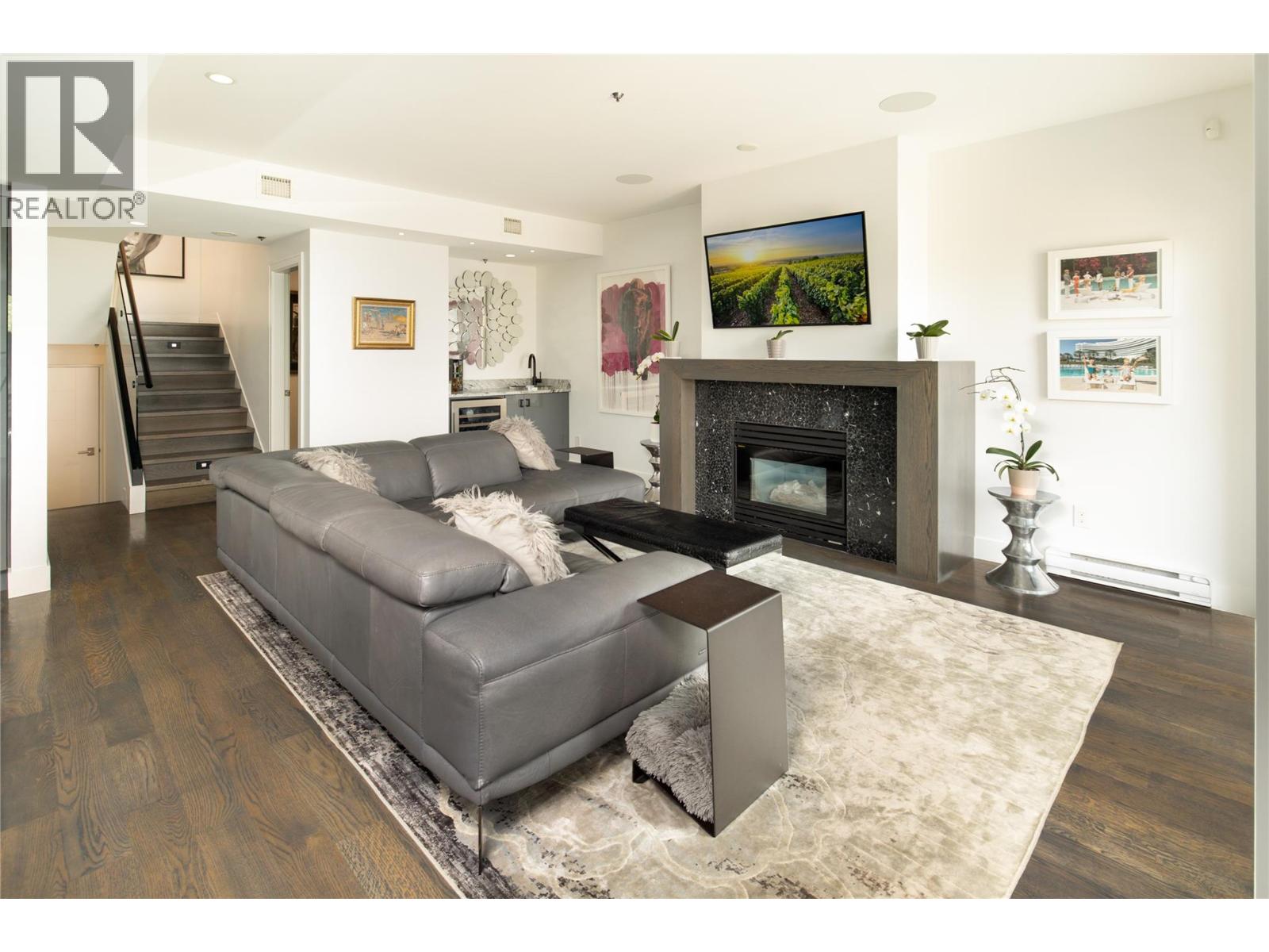 1156 Sunset Drive Unit# 123