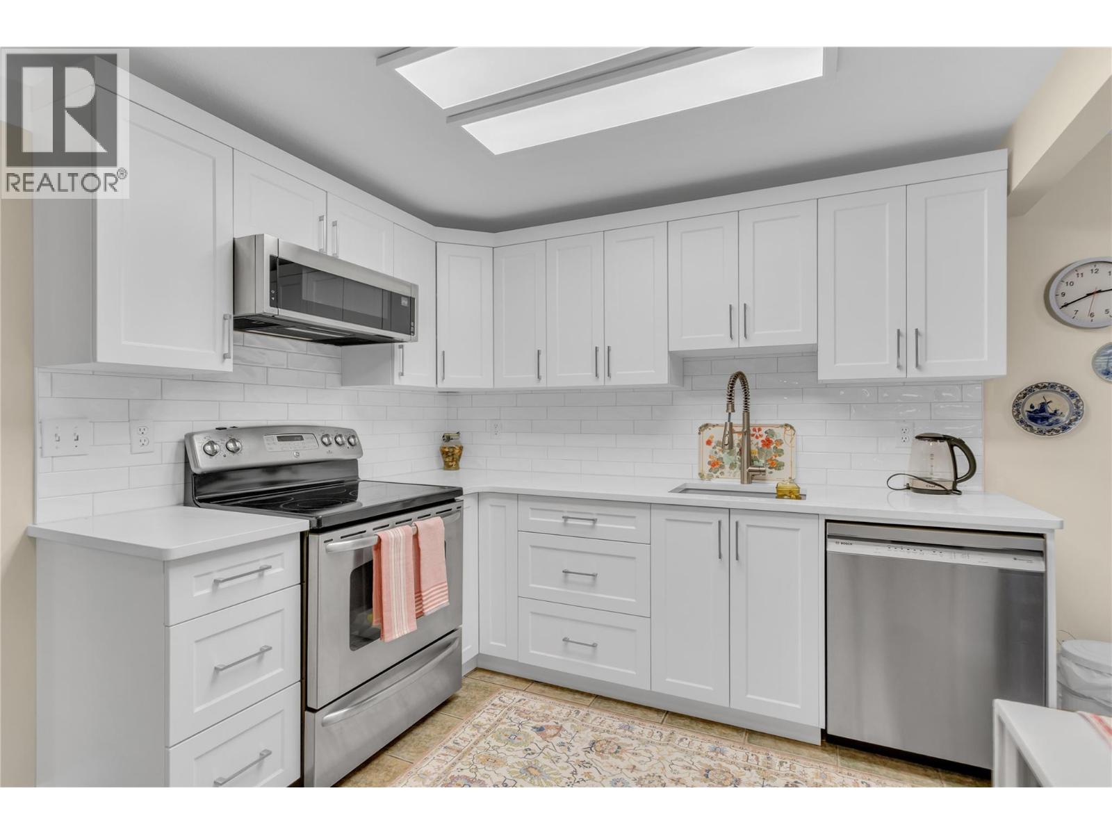 727 Houghton Road Unit# 107