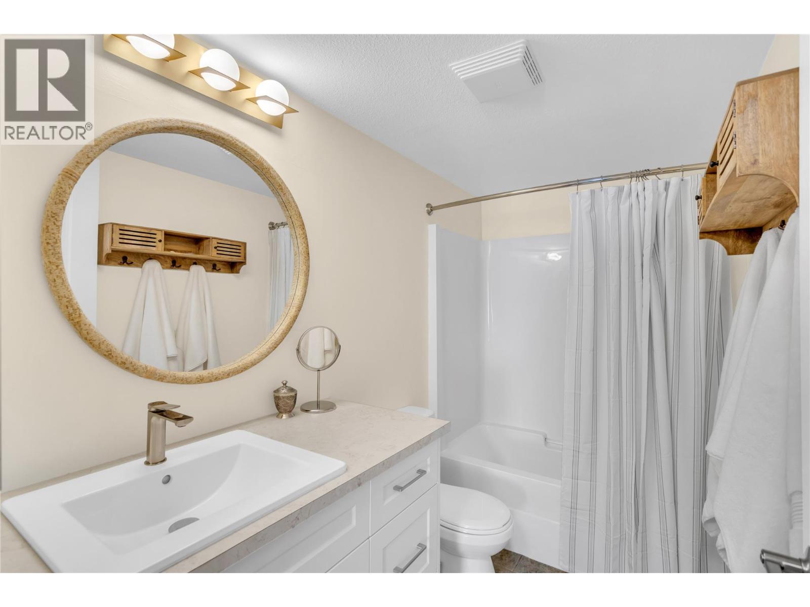 727 Houghton Road Unit# 107