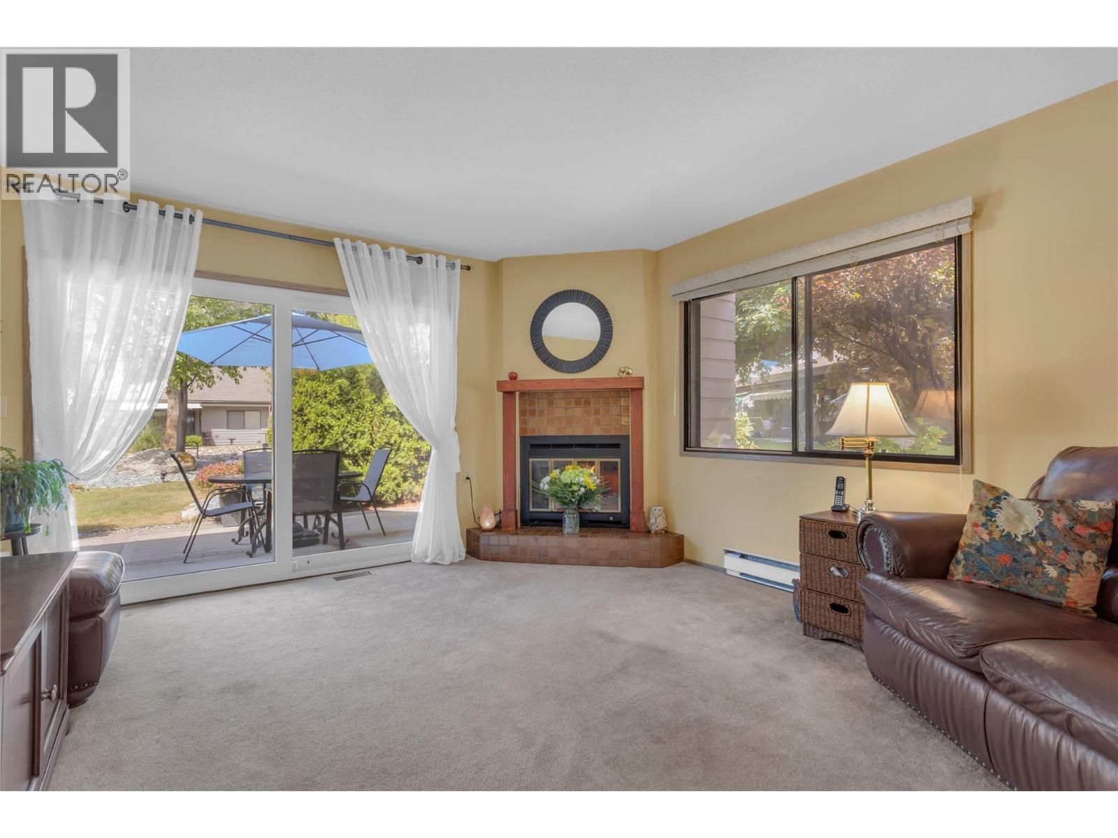 1765 Leckie Road Unit# 220